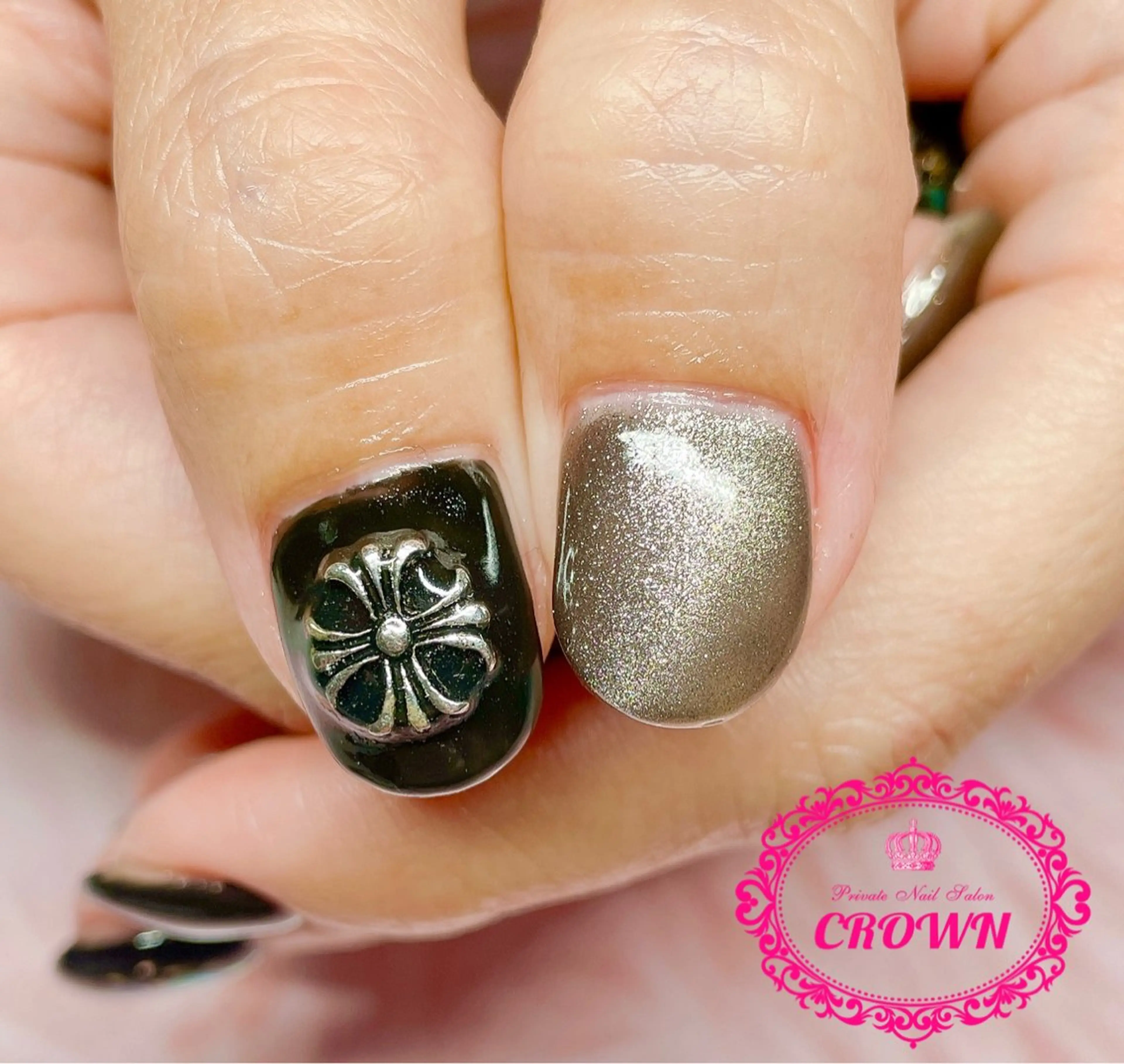 ネイル CROWN プライベートサロンのネイルデザイン