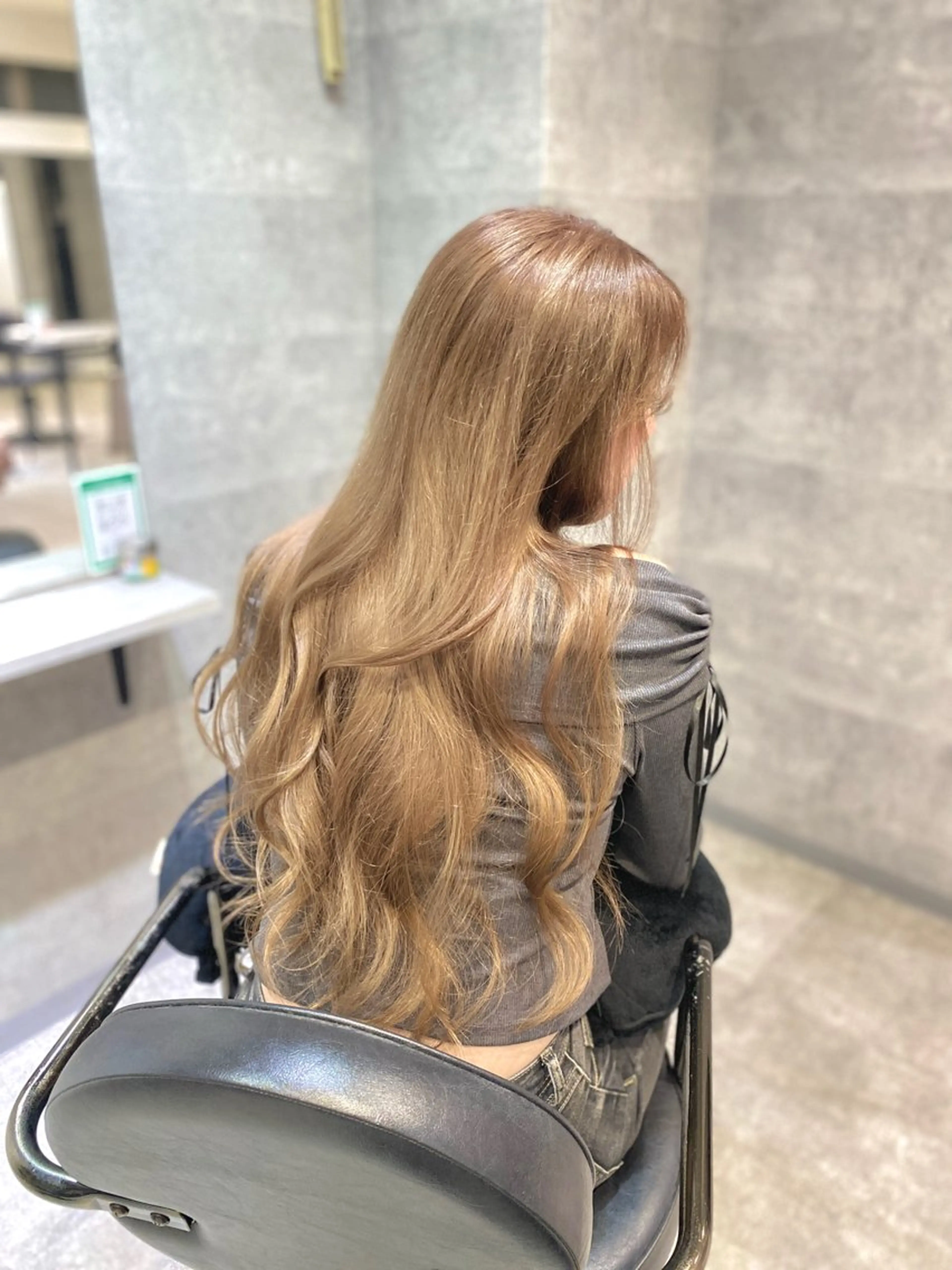 ロング ヘアカラー _WHITE難波店[アンダーバーホワイト]所属・艶カラー/髪質改善 /韓国風/中村嘉秀のヘアスタイル