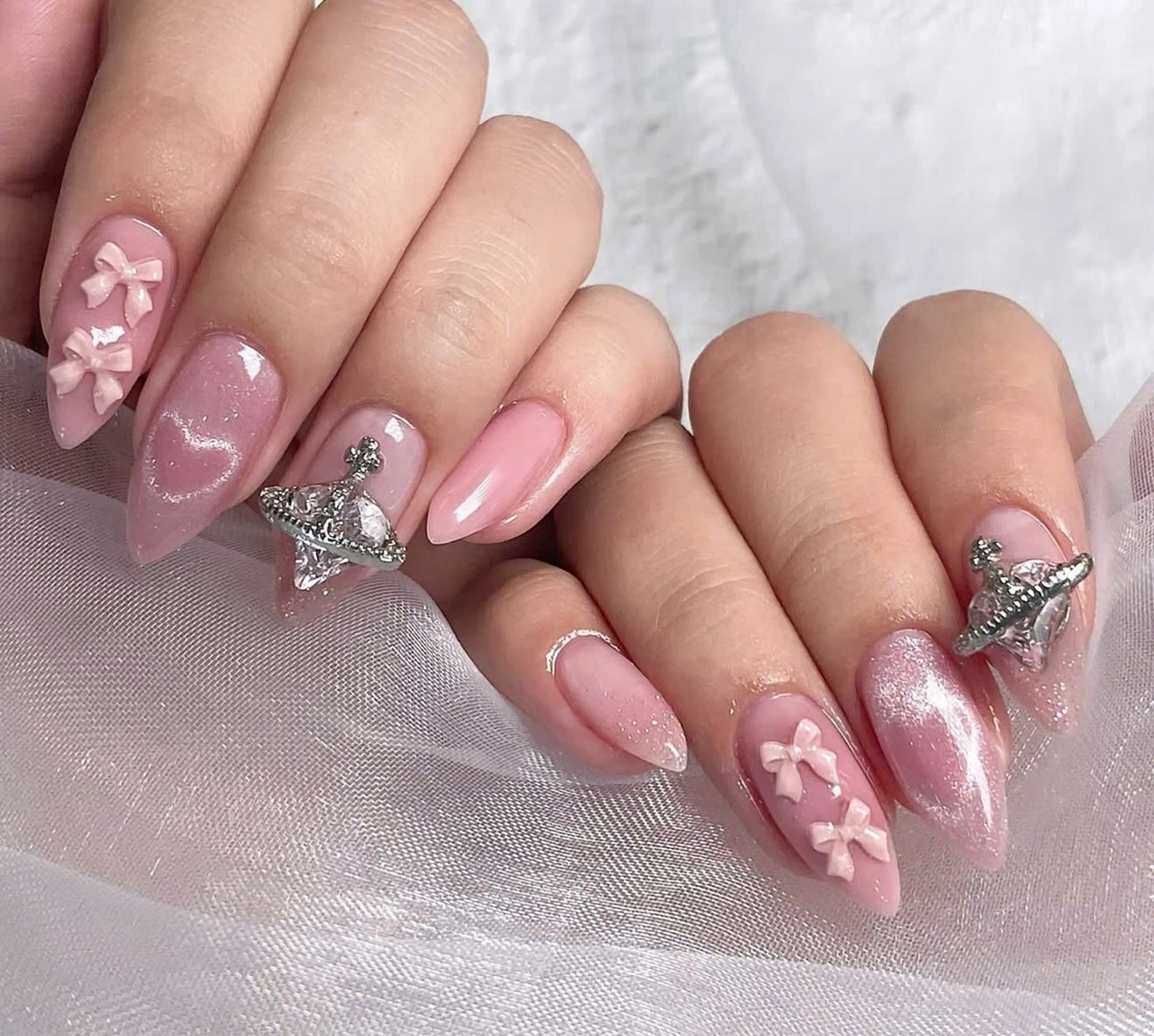 ネイル フレンチネイル キラキラネイル マグネットネイル ミラーネイル ニュアンスネイル ハンドネイル Lina所属・MeiMei Nail モデル募集のネイルデザイン