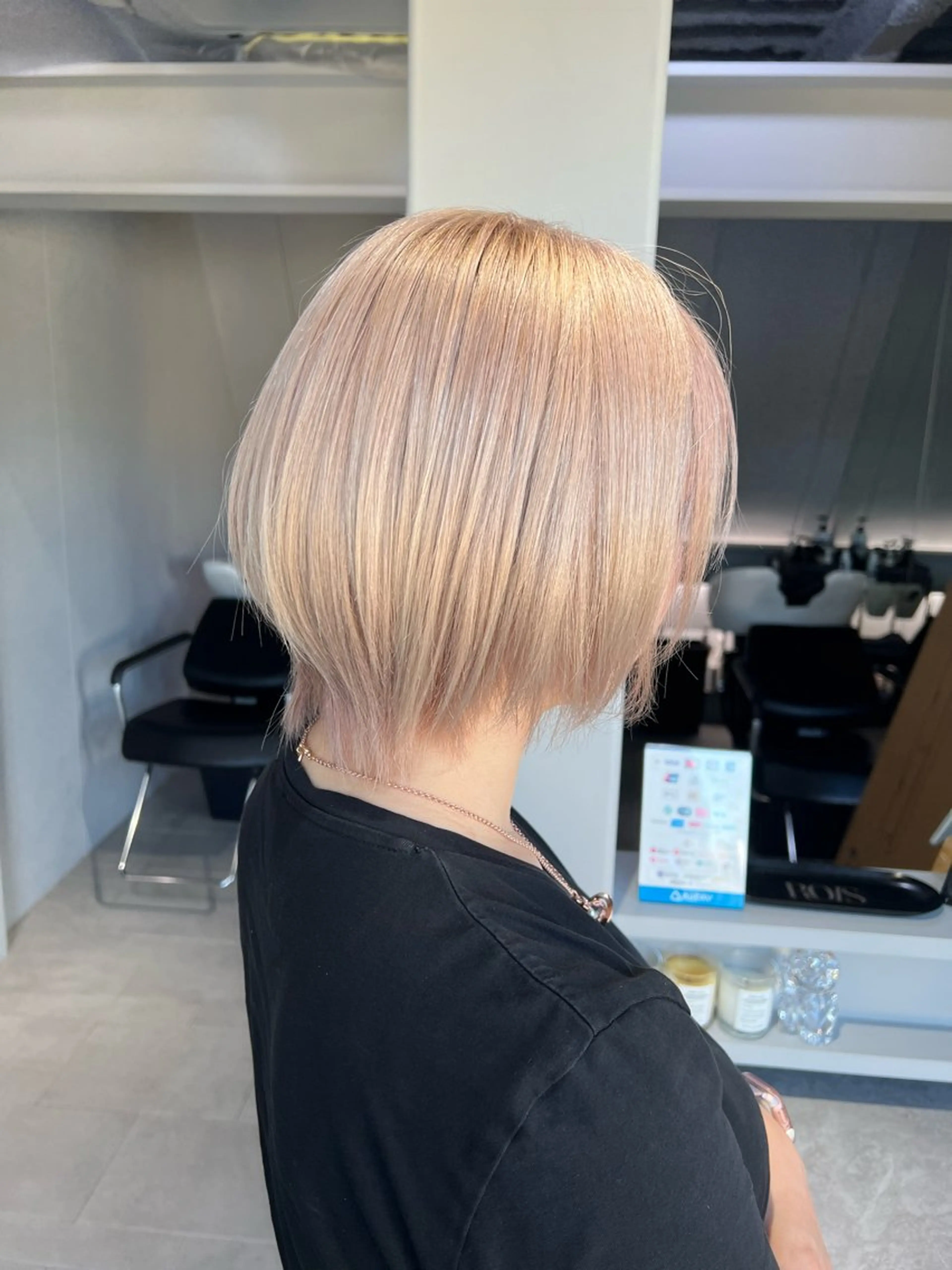 ショート カラー 【似合わせカラー】 西口嶺河のヘアスタイル