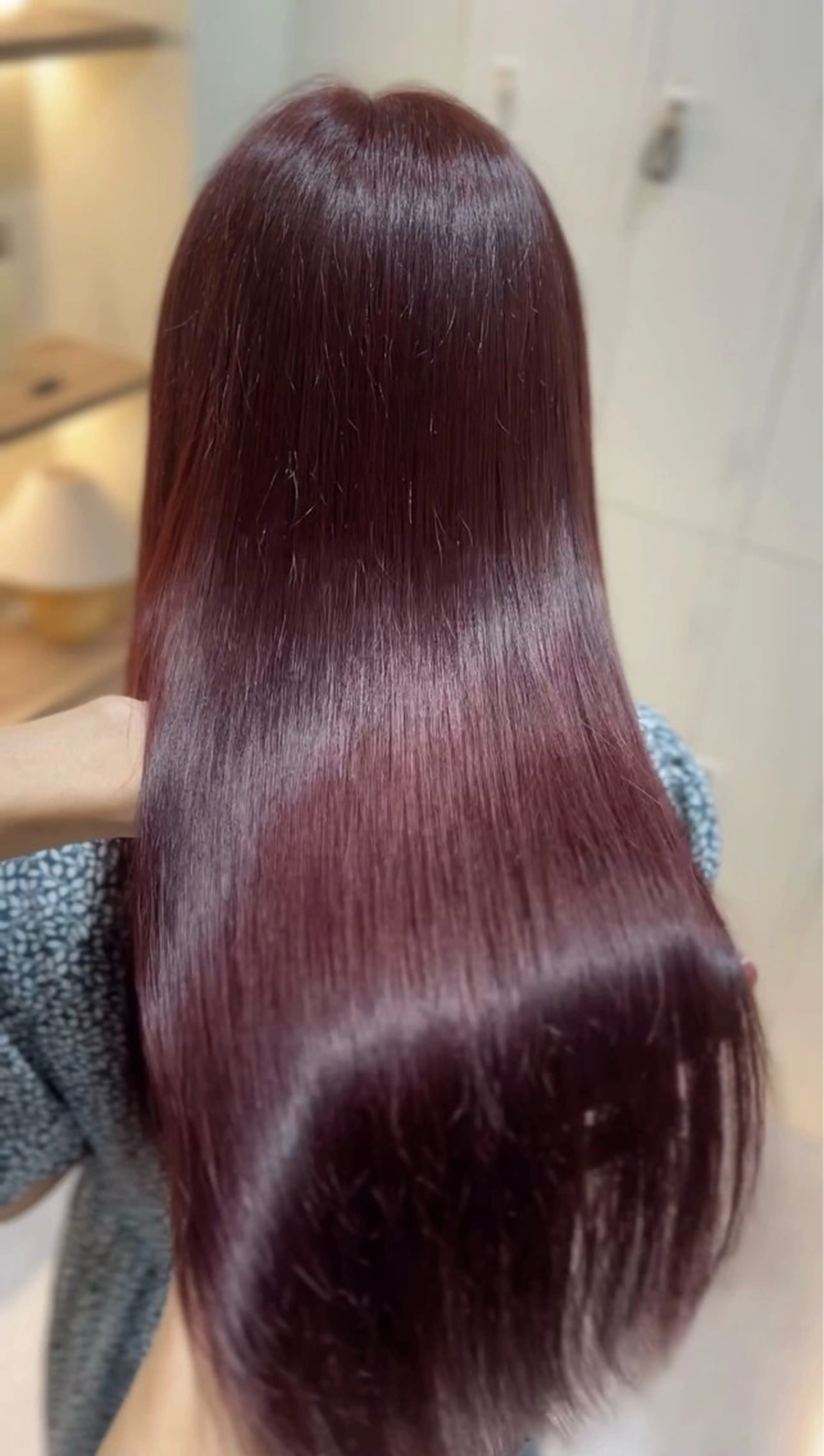 ロング 🩶レイヤー/艶髪/ 顔周り/韓国風/輝士のヘアスタイル