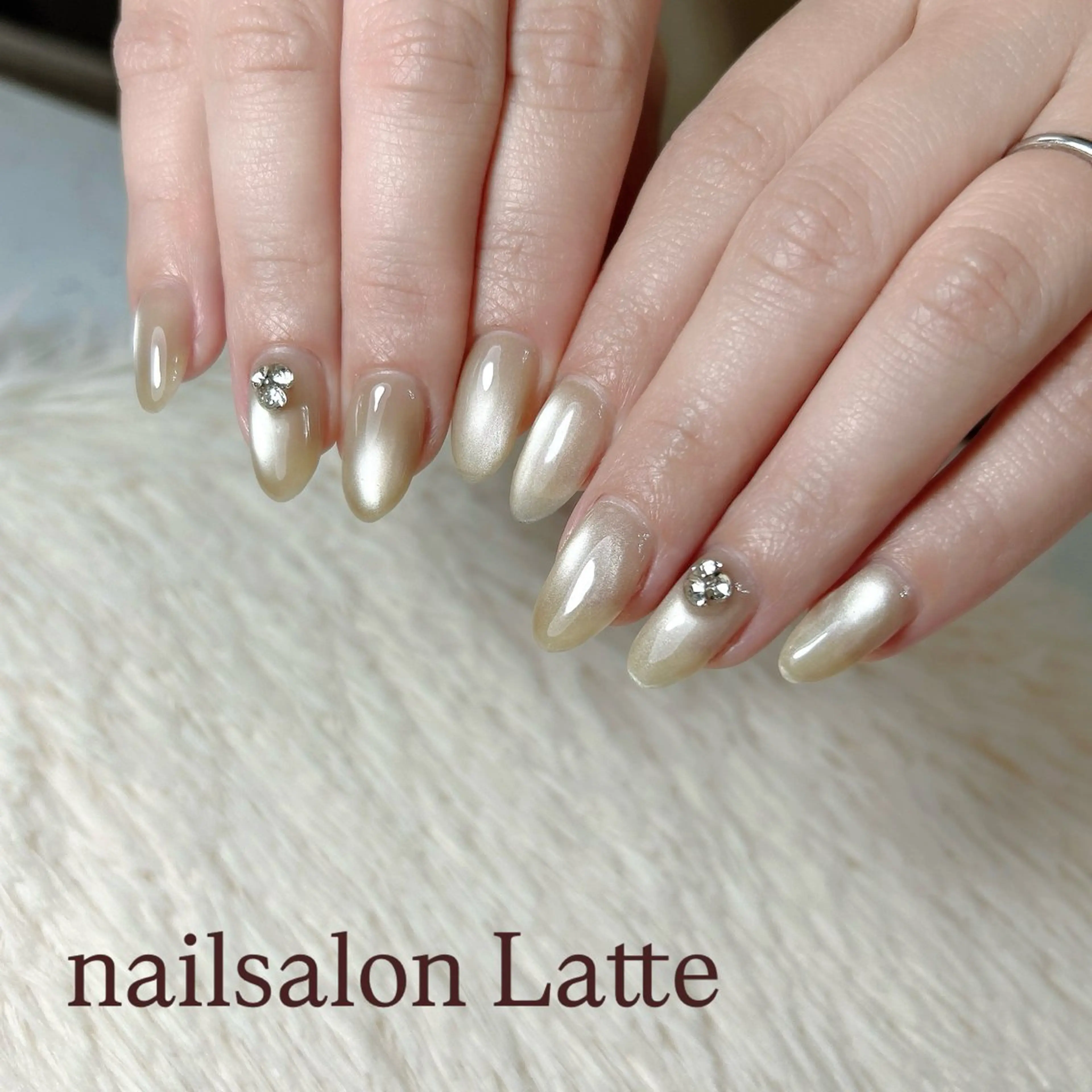 ネイル Nailsalon Latteのネイルデザイン