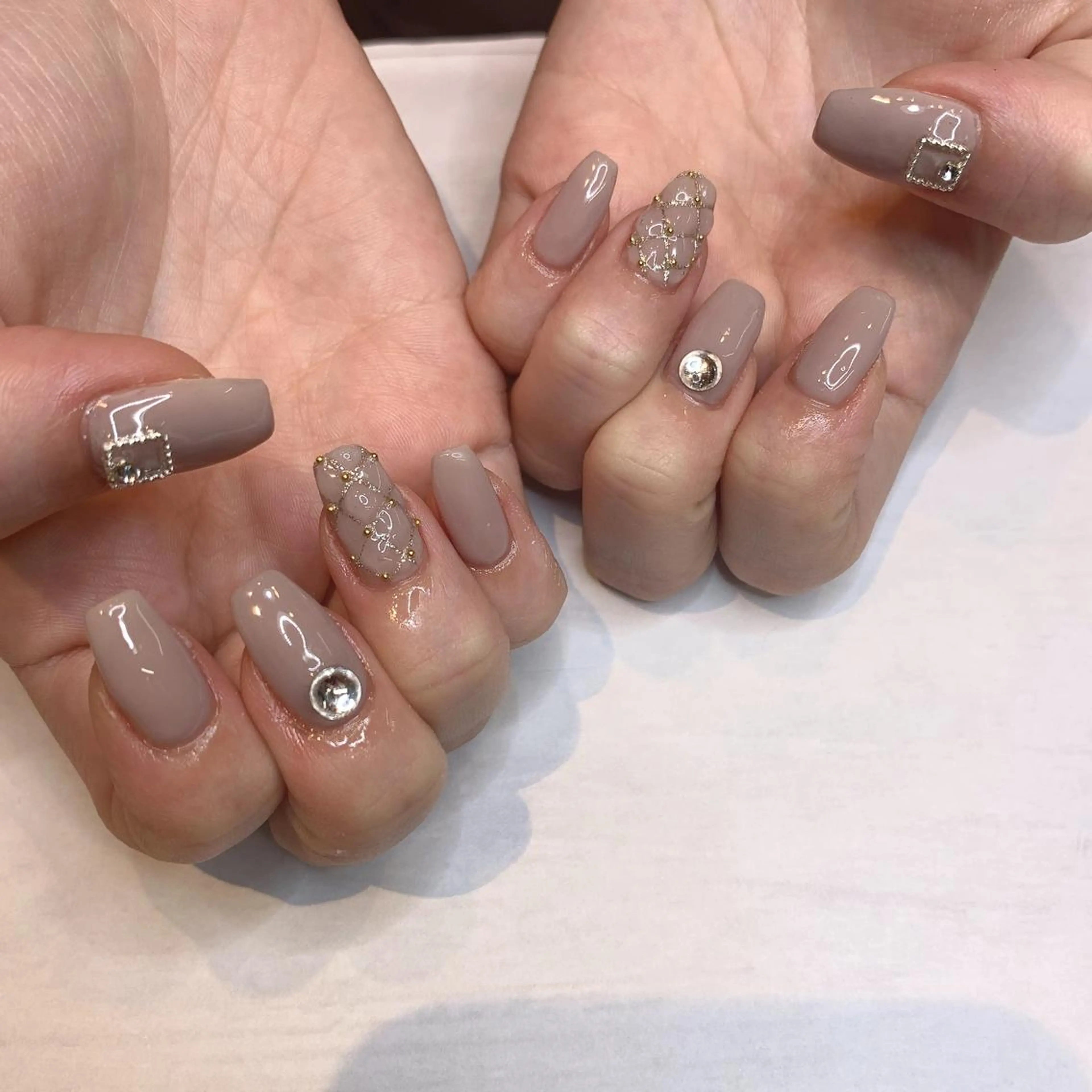 ネイル ハンドネイル フットネイル Adite nailのネイルデザイン