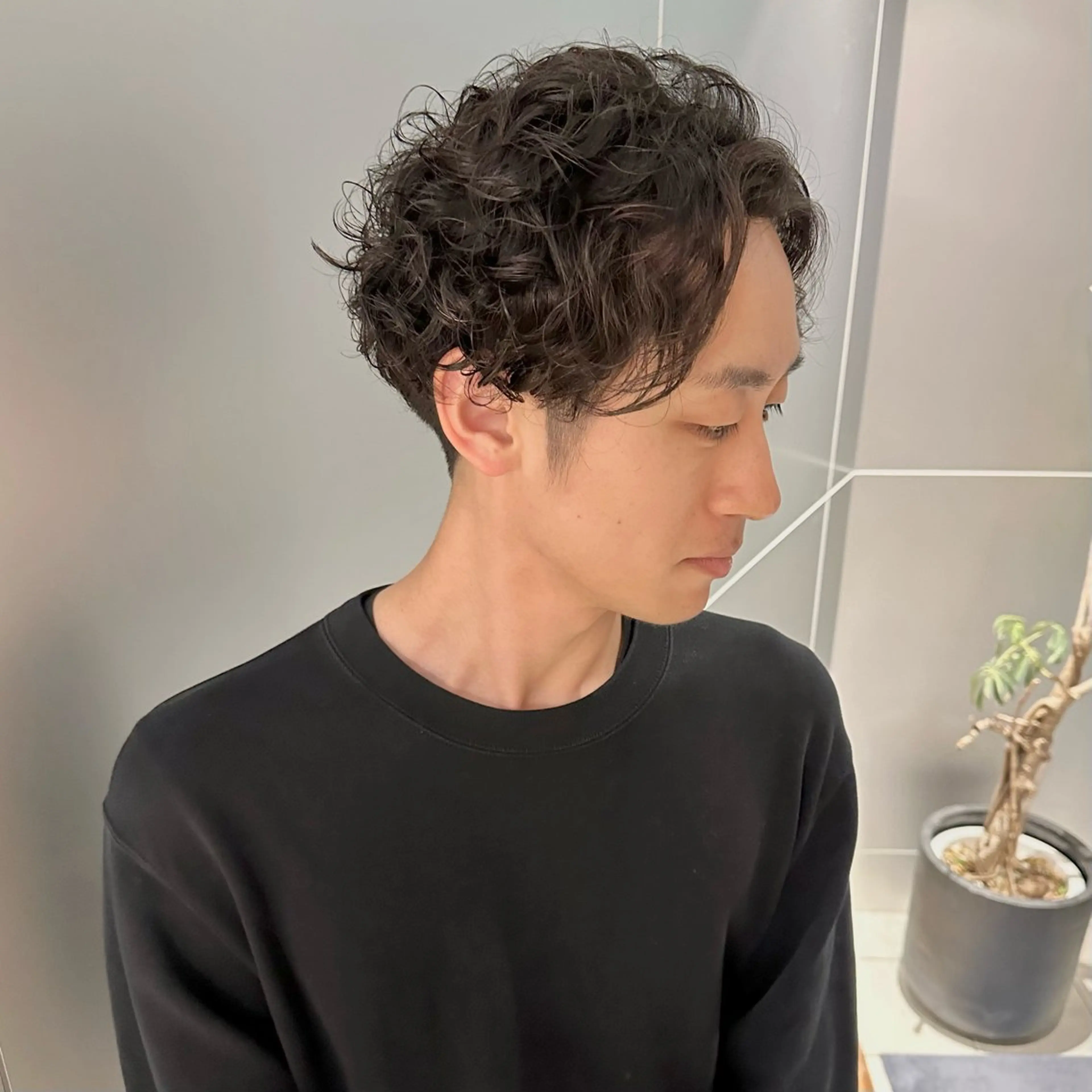 ミディアム パーマ メンズ ミディアムパーマ メンズパーマ メンズパーマ達人/ フェード/イツキのヘアスタイル