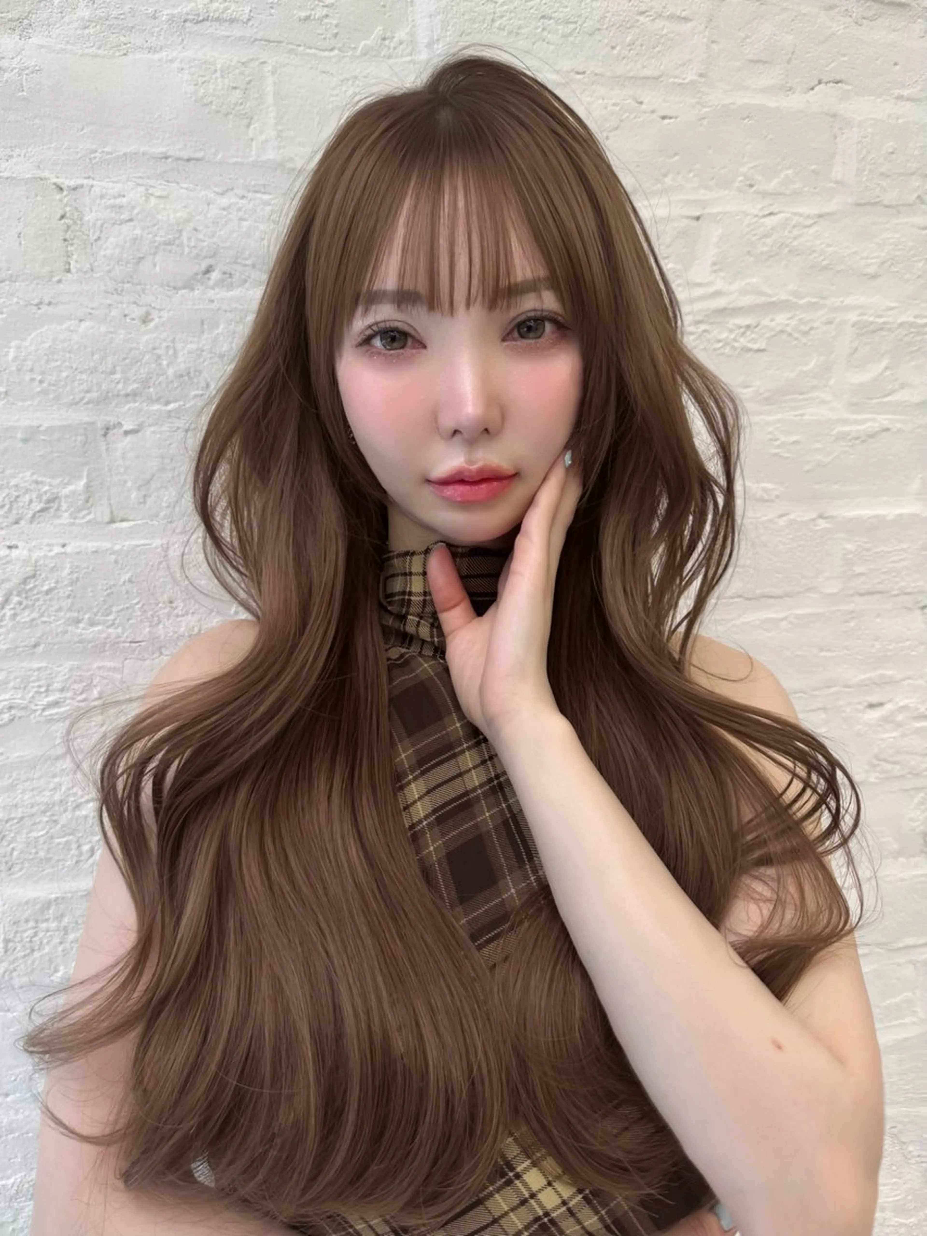 ロング カラー カット ヘアカラー 高島大登/顔周り /レイヤーカットのヘアスタイル