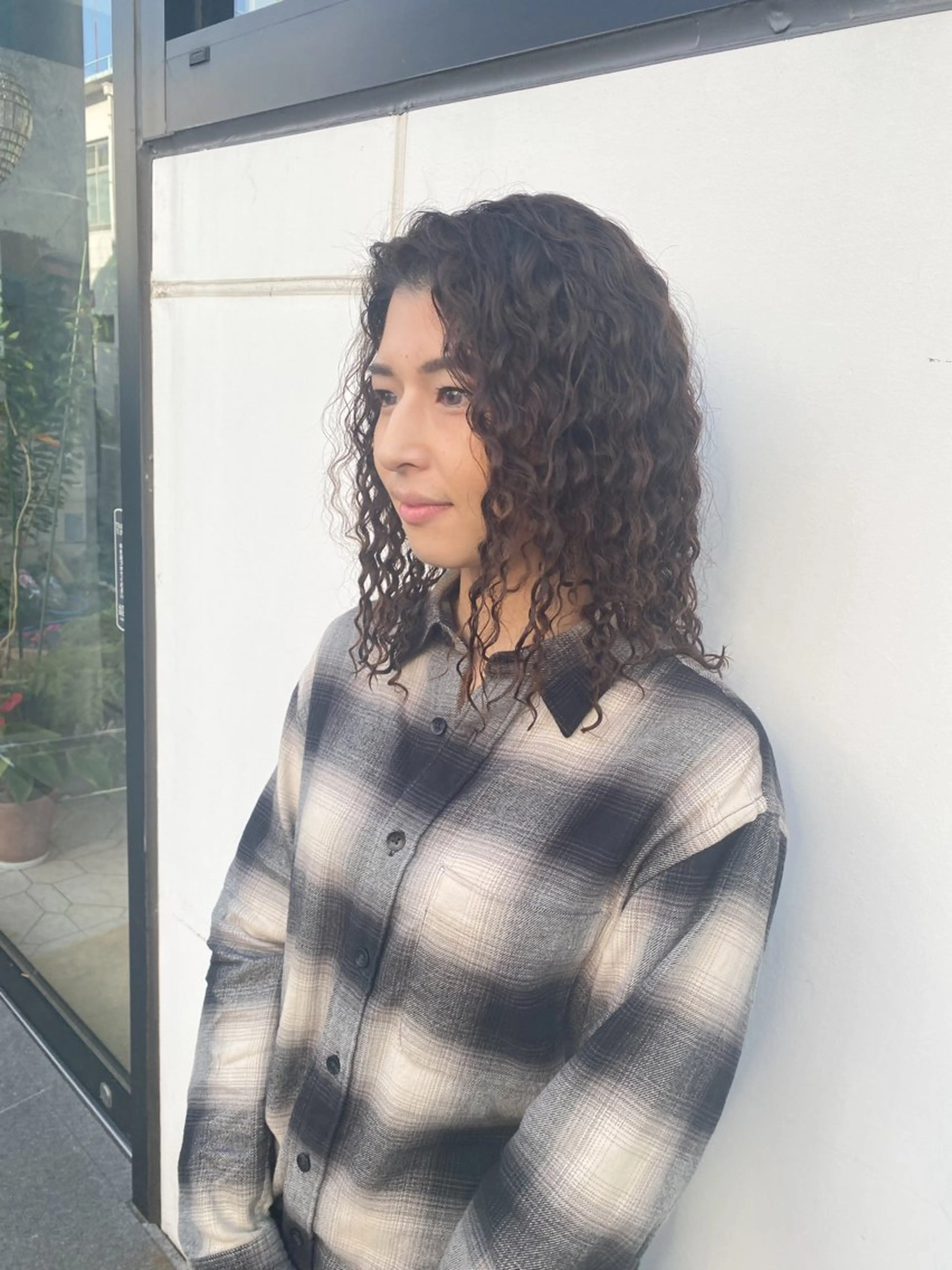 セミロング パーマ セミロングパーマ スパイラルパーマ カット パーマ 菊池大一 溝の口パーマのヘアスタイル