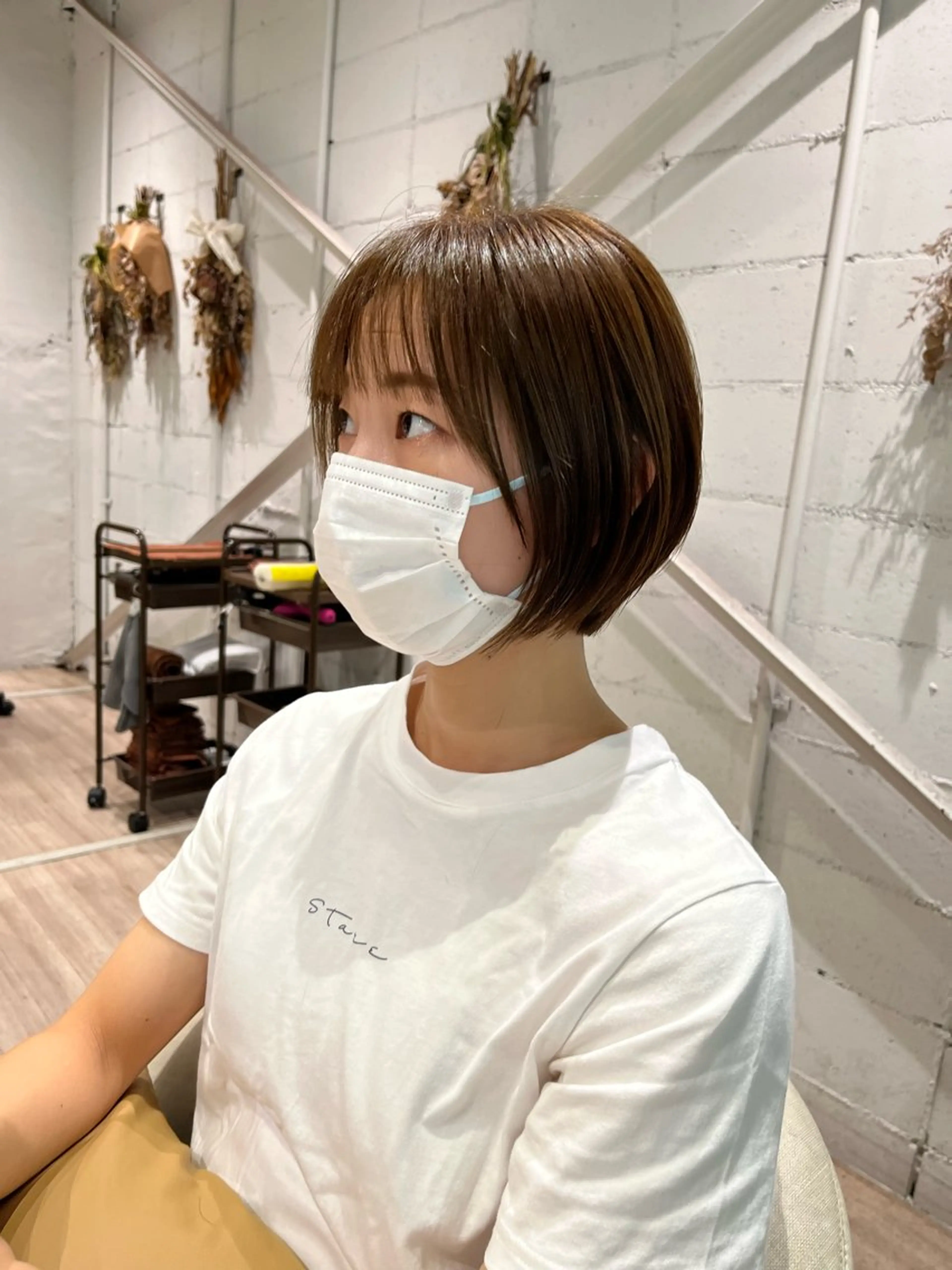 前髪＋顔まわりカットの写真