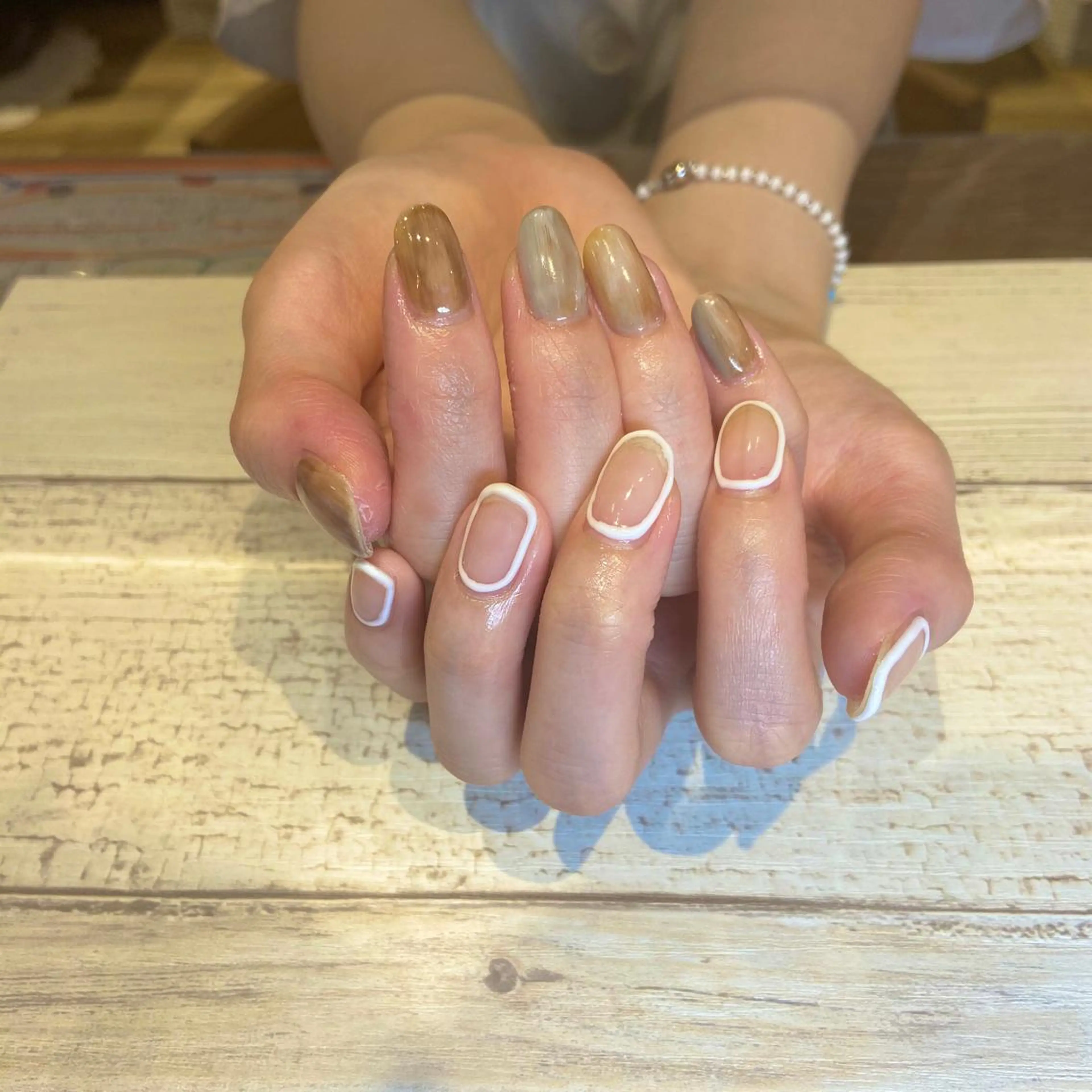 ネイル ハンドネイル happiness プライベートサロンのネイルデザイン