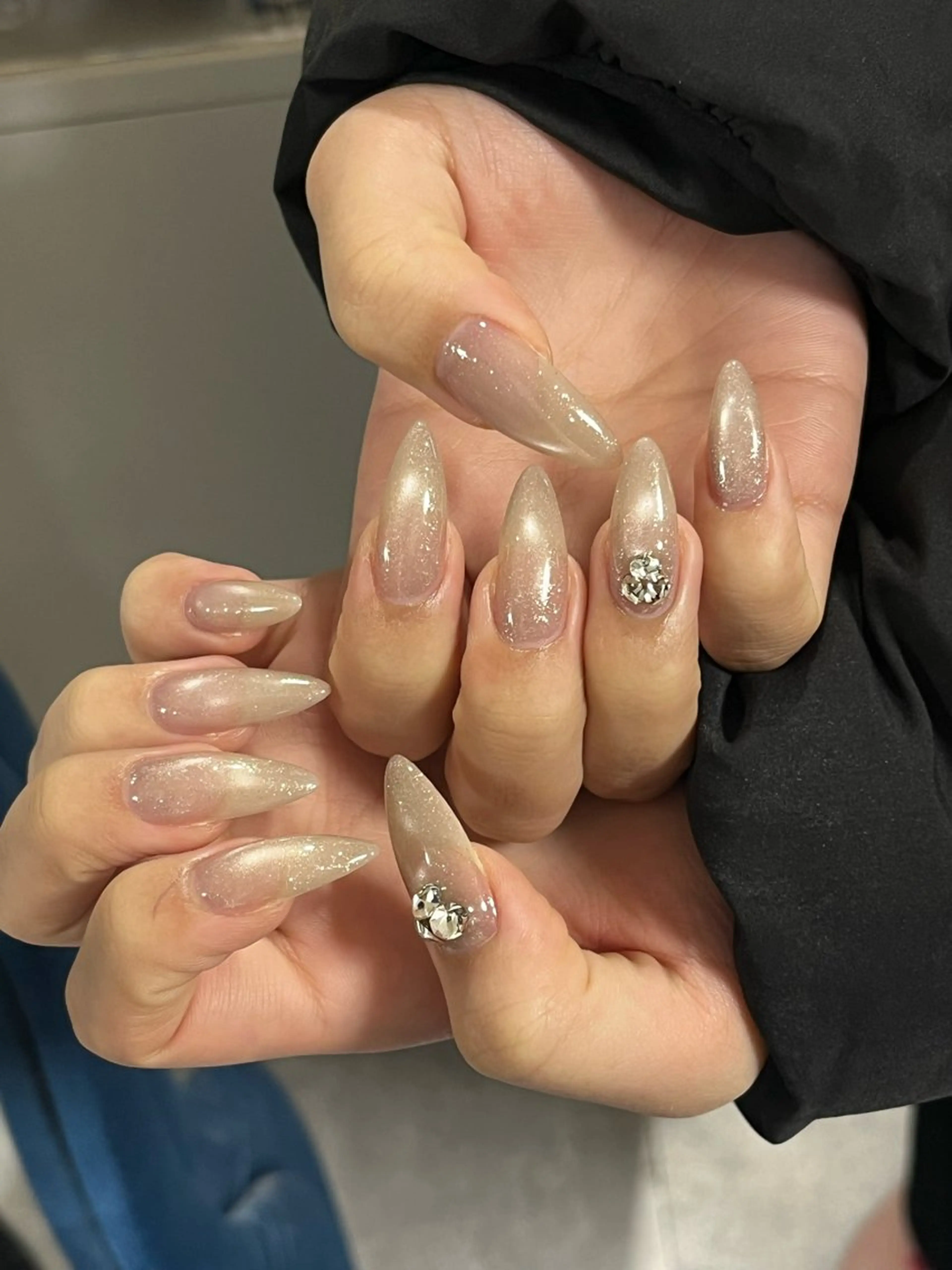 ネイル フラッシュネイル マグネットネイル ハンドネイル NailByua 武蔵新城徒歩4分のネイルデザイン