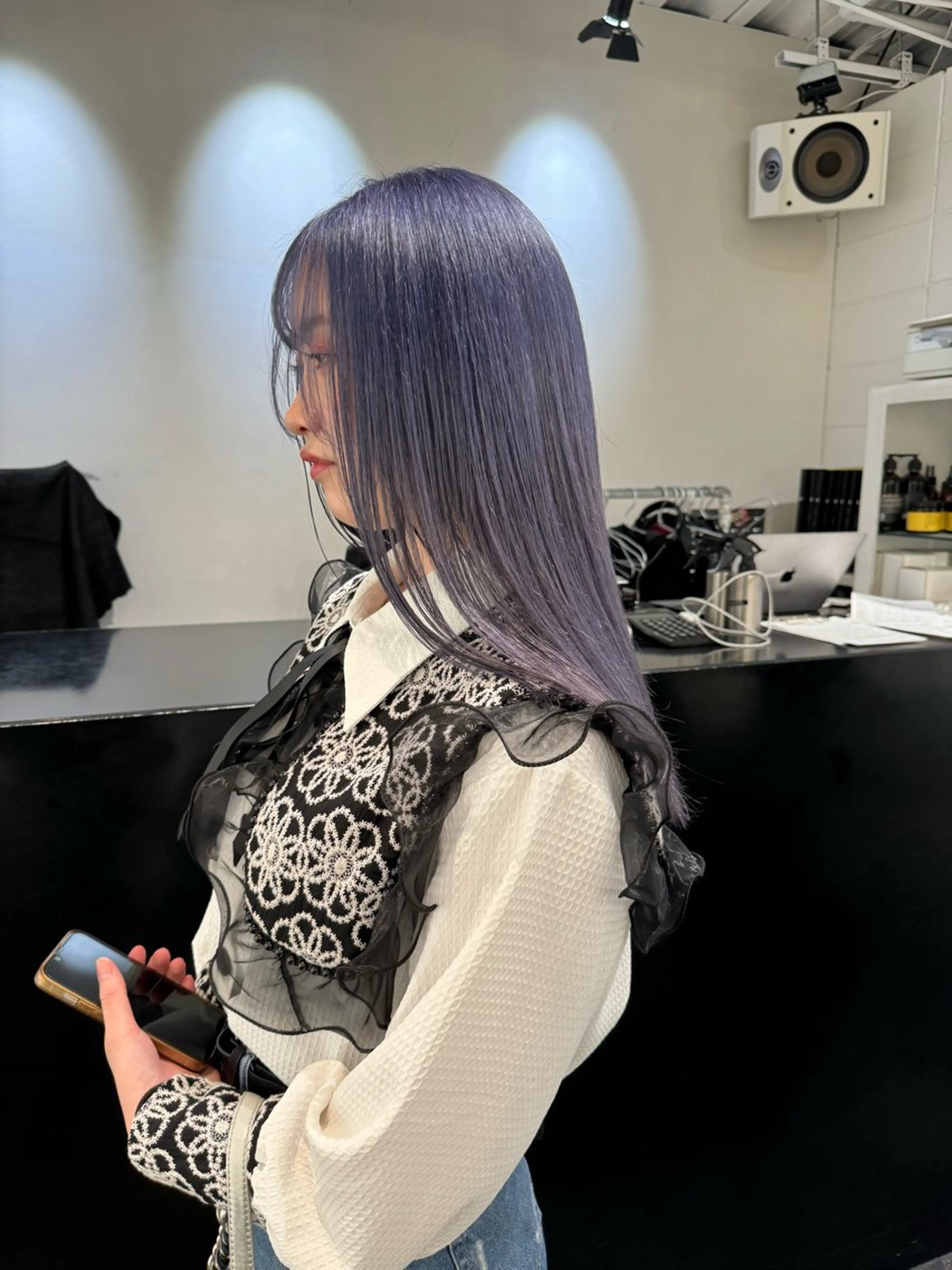 ロング カラー ヘアアレンジ ブリーチ ラベンダーカラー カット ヘアカラー トリートメント 艶ハイトーン/ヘア アレンジAYAKAのヘアスタイル