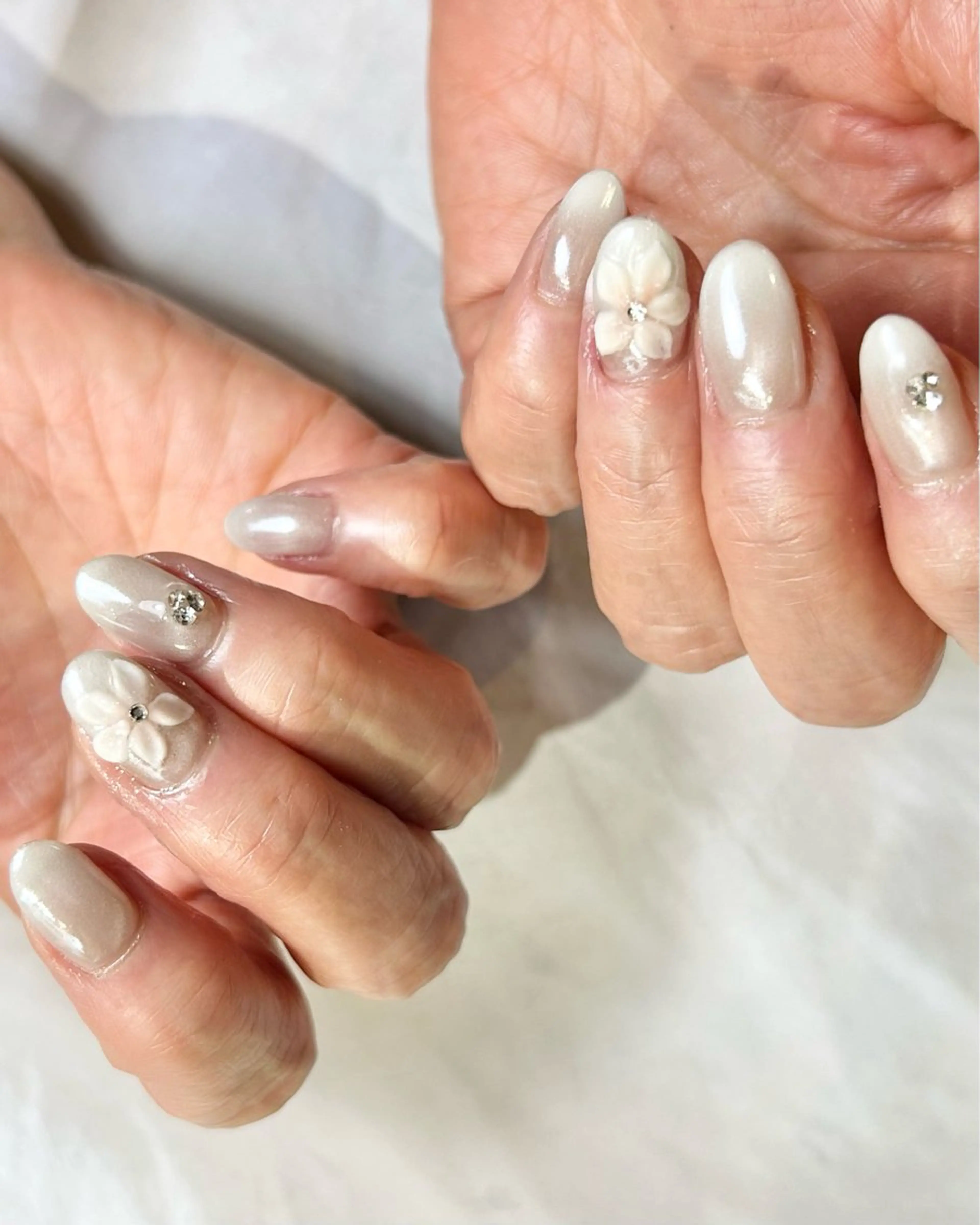 ネイル グラデーション マグネットネイル ミラーネイル 持ち込み ハンドネイル Reflection marikoのネイルデザイン