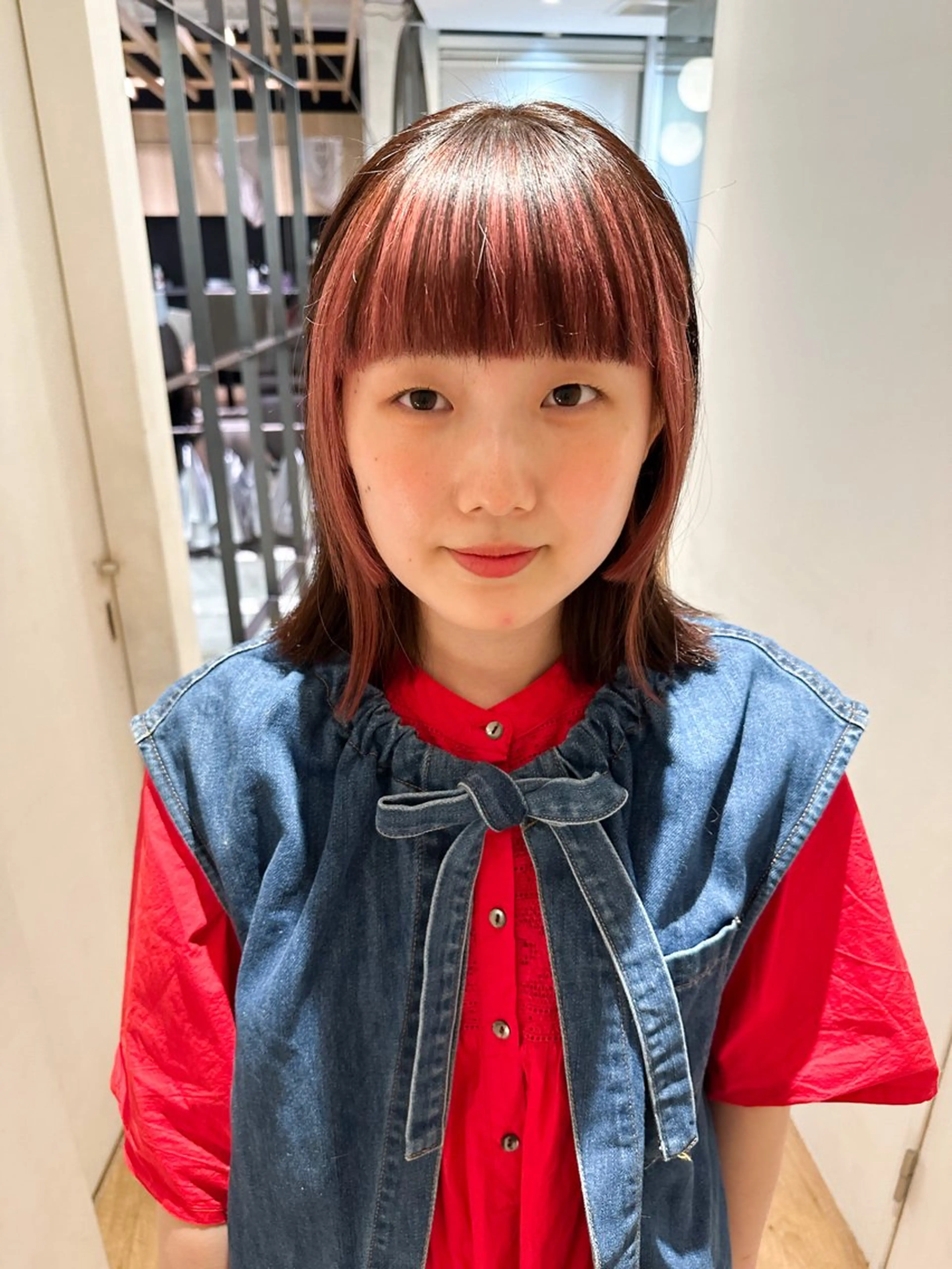 ミディアム カラー ヘアアレンジ カット ヘアカラー トリートメント 🤎ono/ 切りっぱなしボブ🤎のヘアスタイル