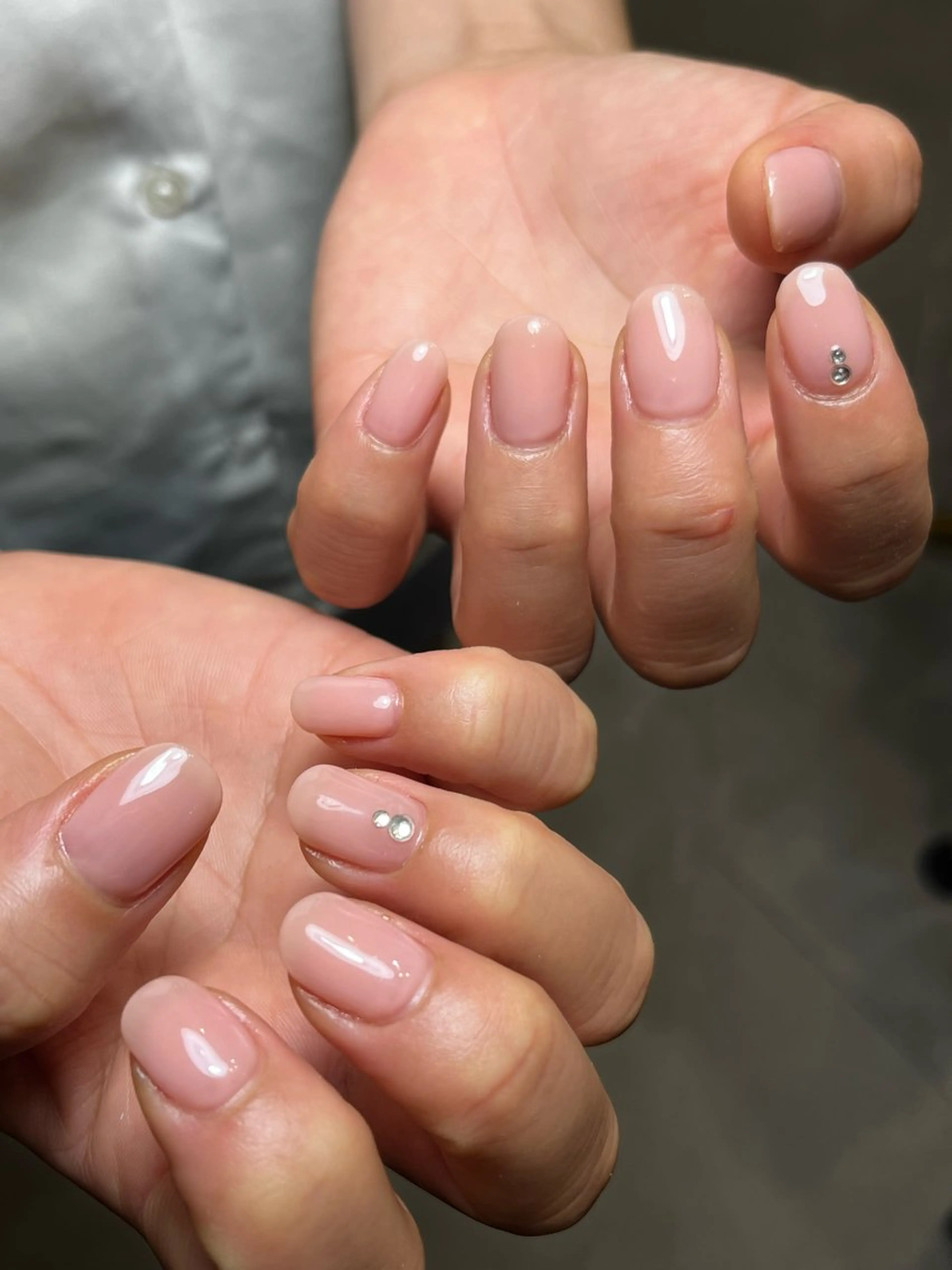 ネイル ワンカラーネイル ピンク ストーンネイル sona nail所属・K Chieのネイルデザイン