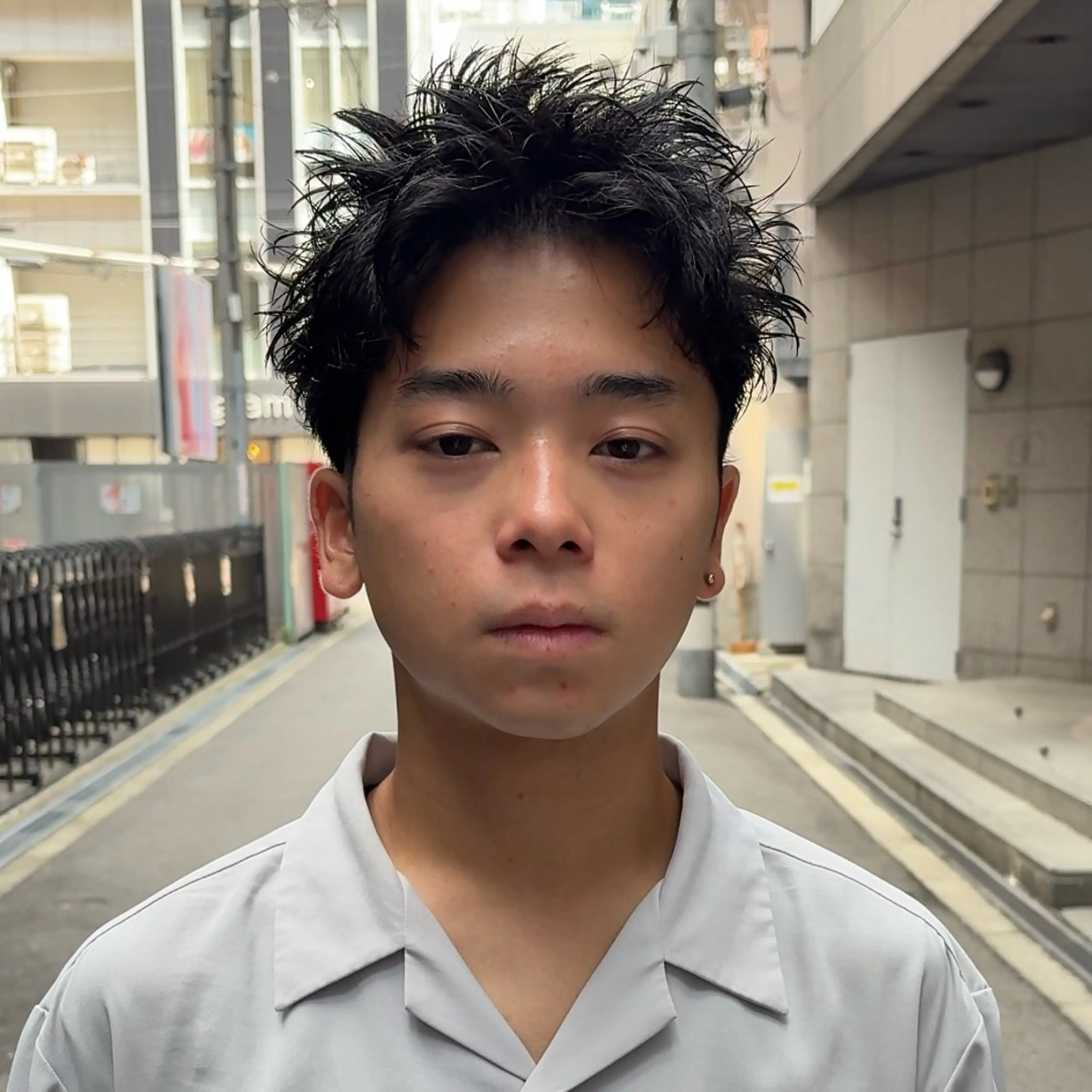 ショート 33sasa大阪所属・小岩 隆樹のヘアスタイル