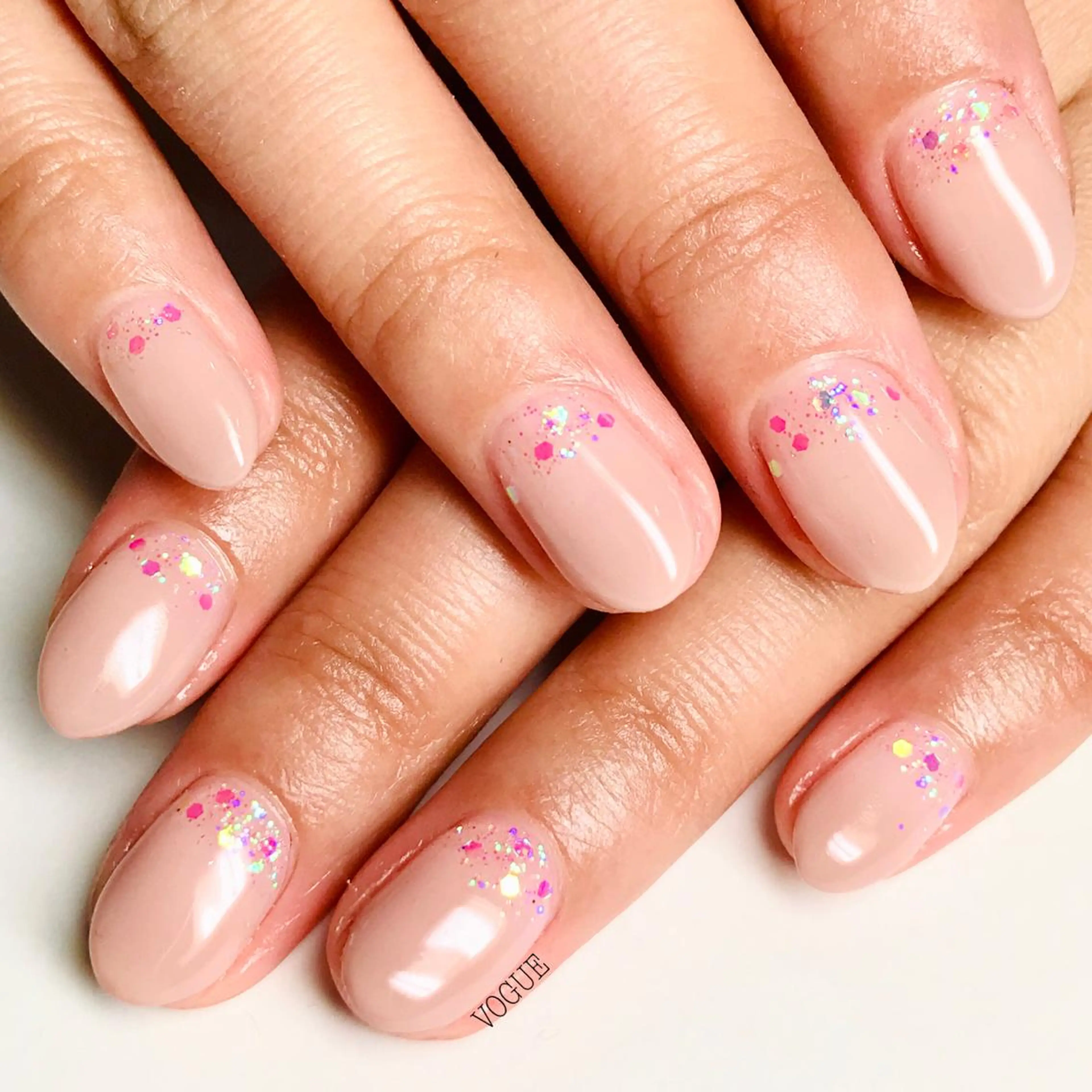ネイル ラメ(グリッター) ハンドネイル VOGUE ×SWANのネイルデザイン
