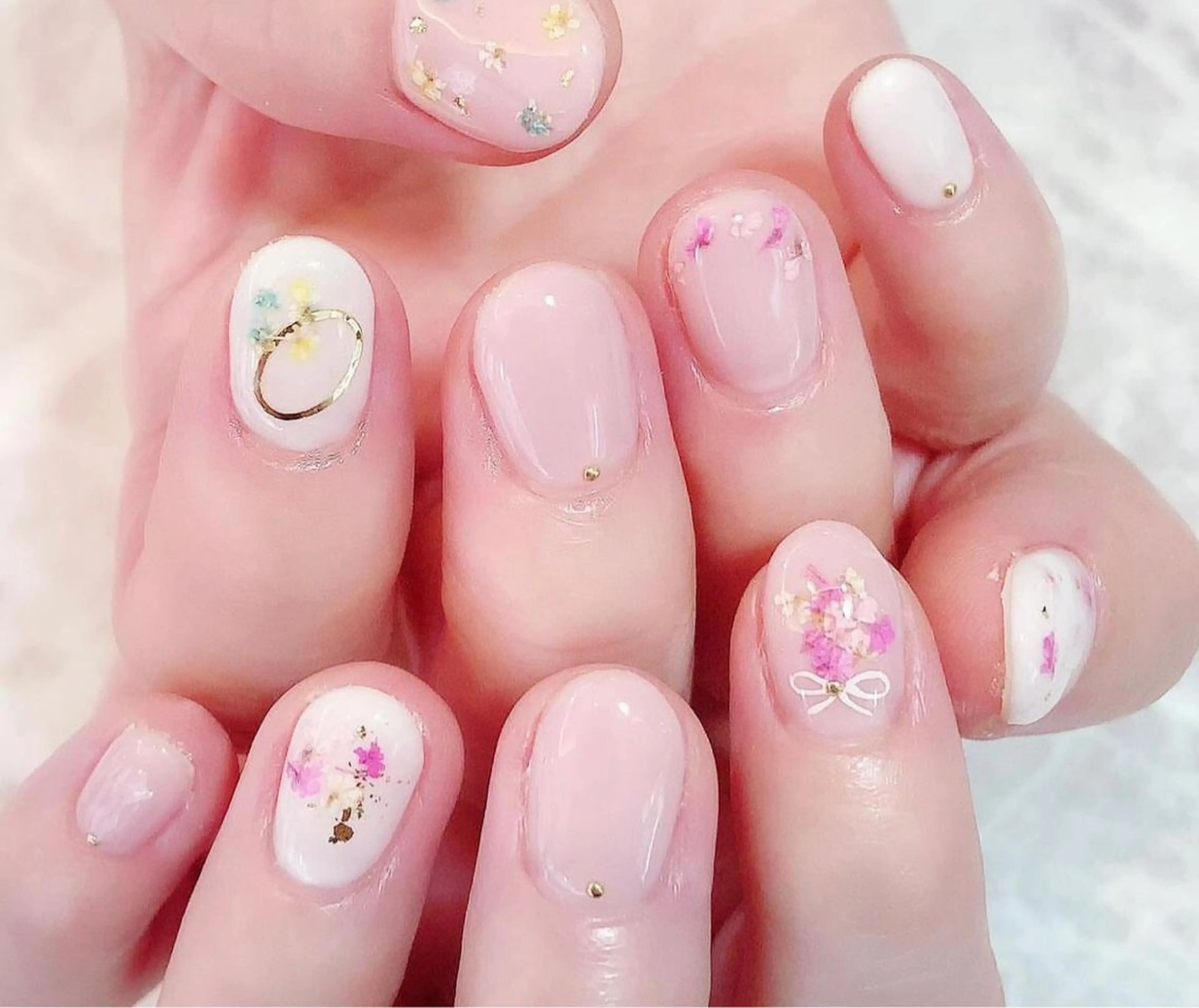 ネイル ハンドネイル VIVIAN リサのネイルデザイン