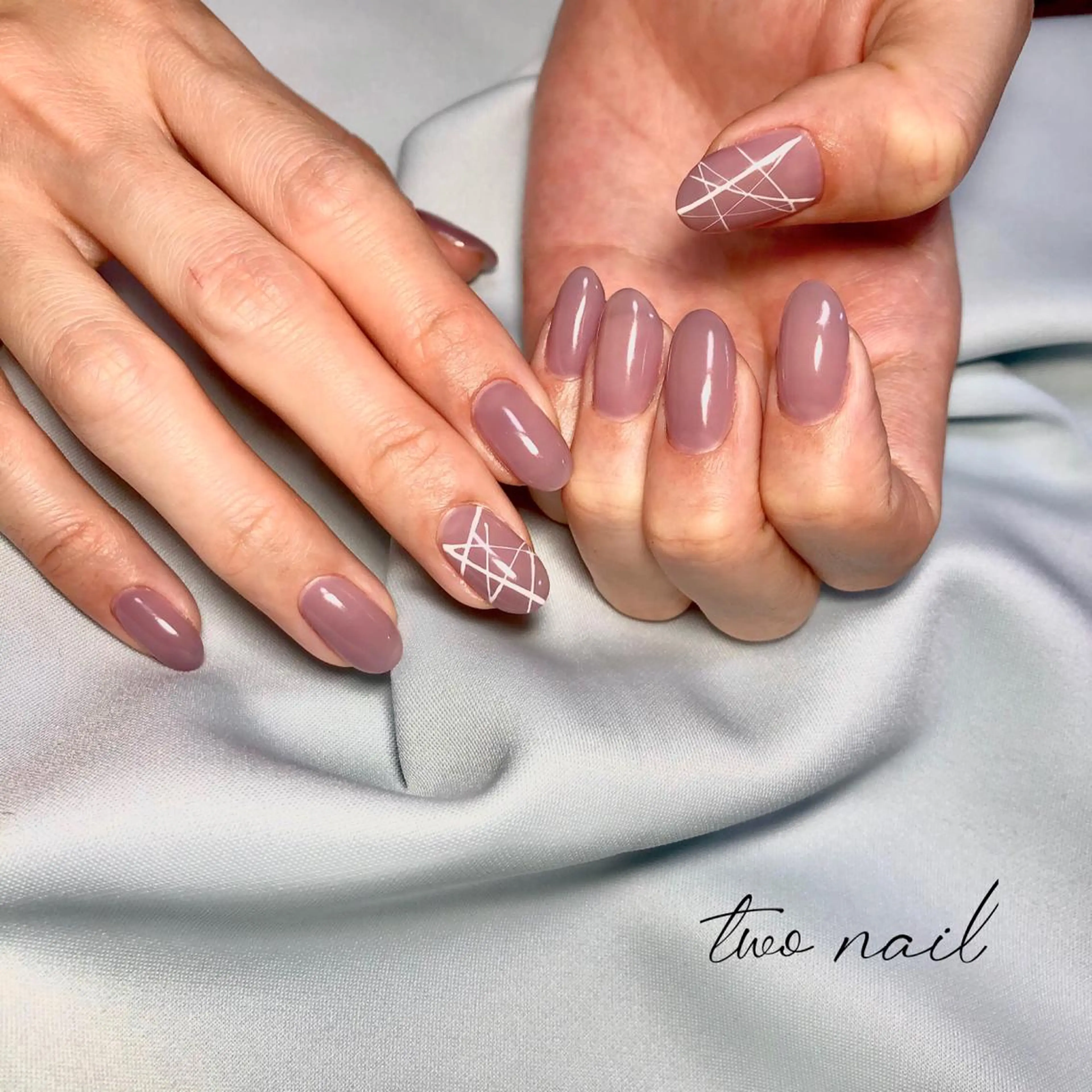 ネイル アートネイル フットネイル ハート ニュアンスネイル ホワイト two nailのネイルデザイン