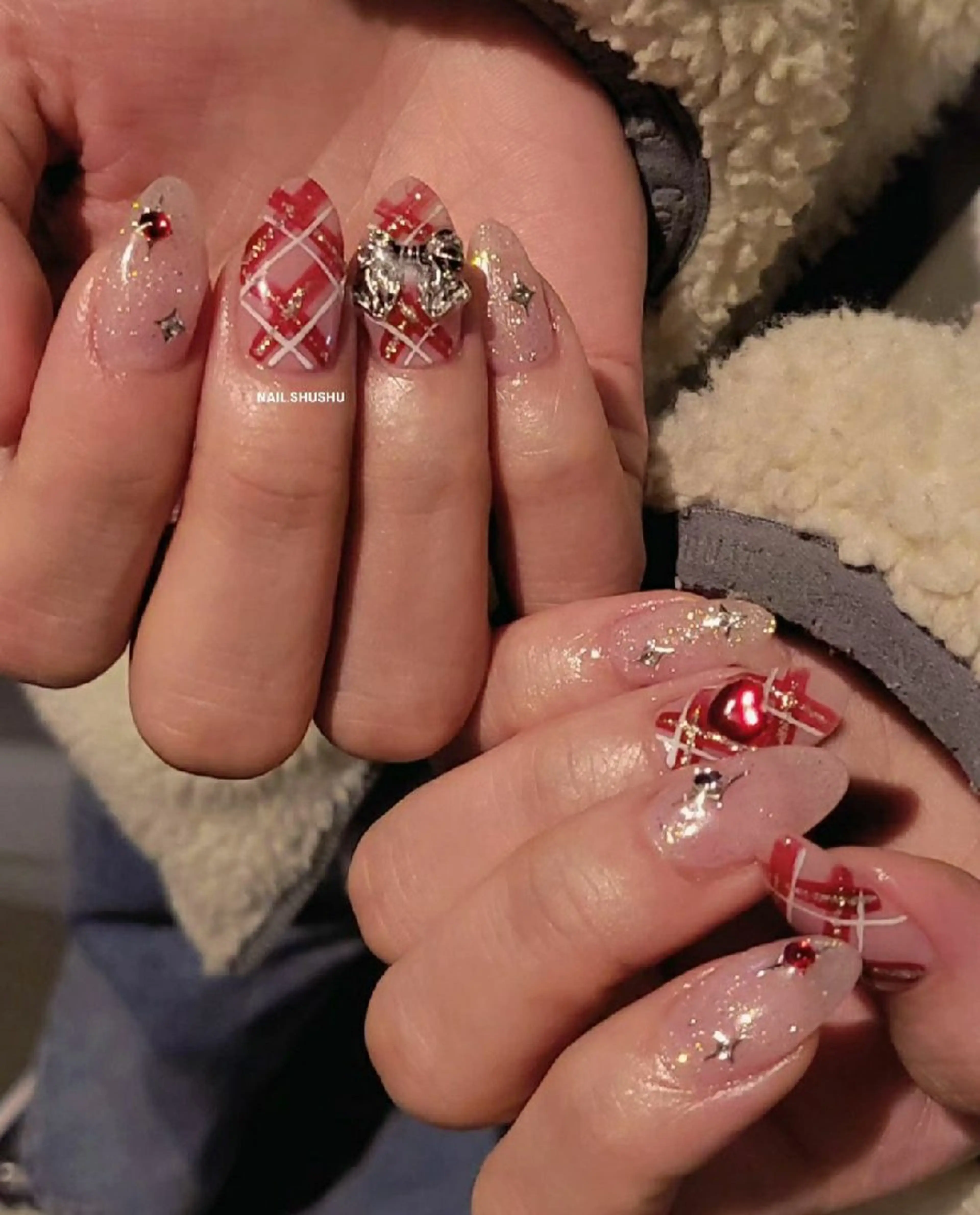 ネイル 持ち込み ニュアンスネイル ワンカラーネイル シンプルネイル 冬ネイル ハンドネイル 3dパーツ/流行り 👧shushu❤️のネイルデザイン