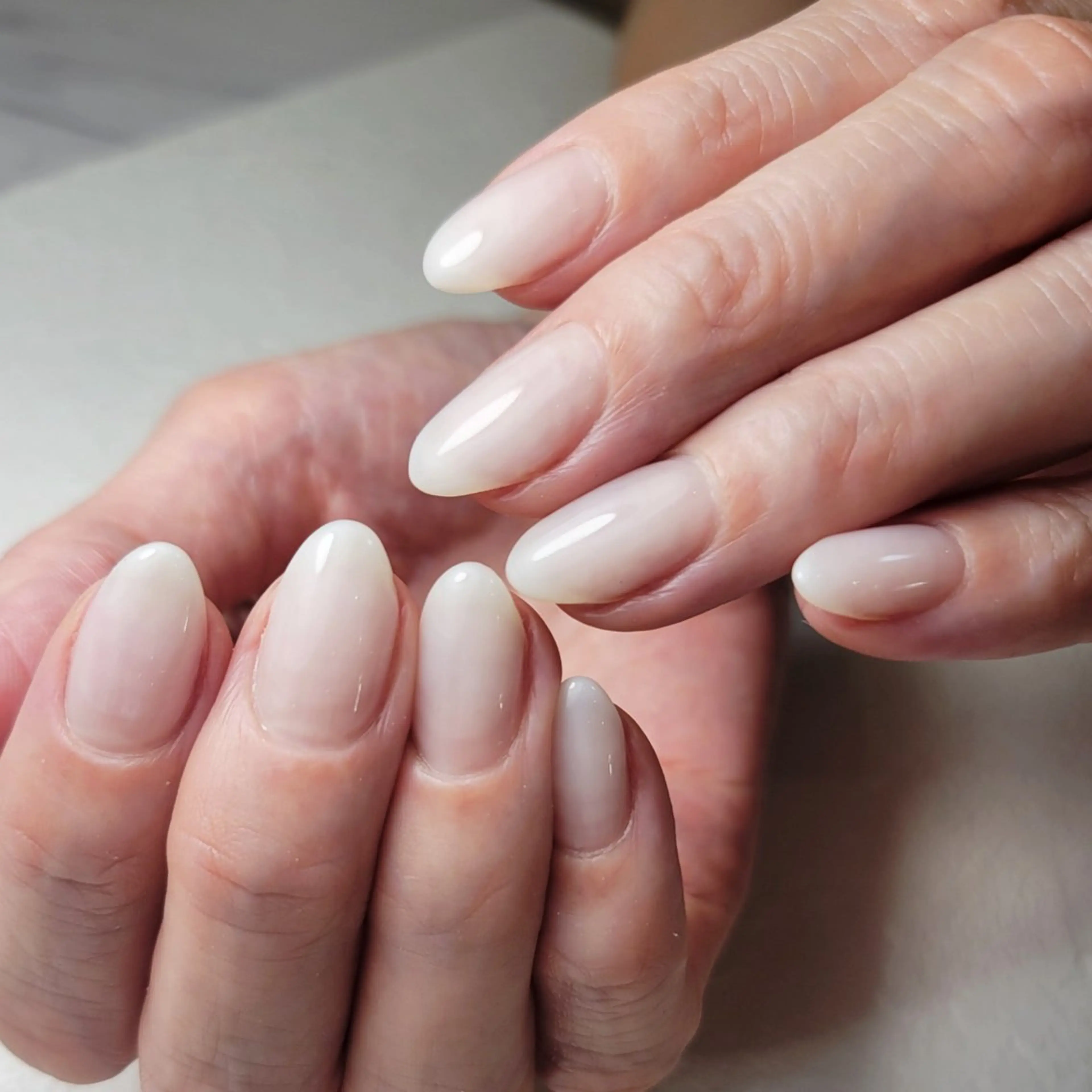 ネイル bio tope＋銀座7丁目店所属・biotope+ megumiのネイルデザイン