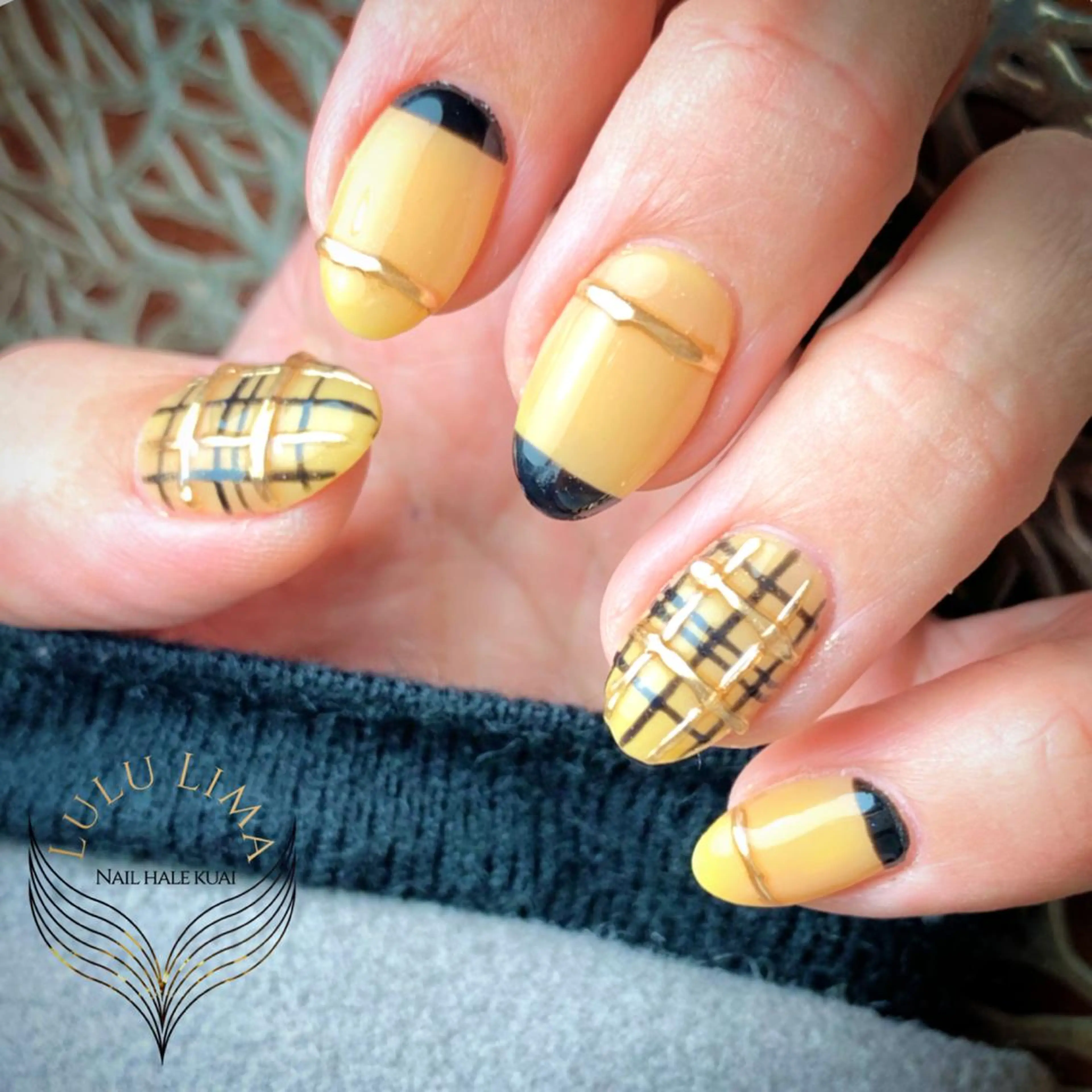 ネイル ハンドネイル ハンドケア LULU LIMAのネイルデザイン