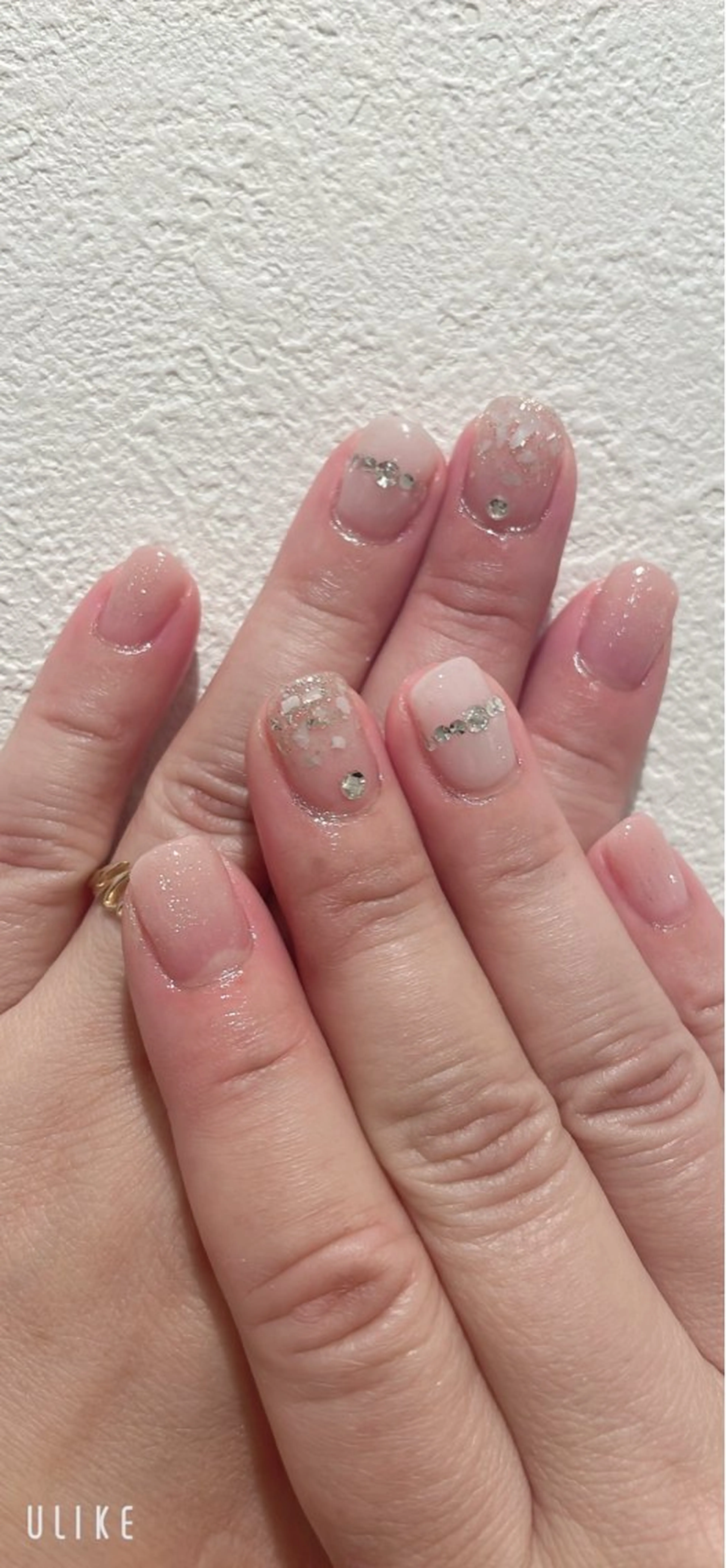 ネイル ハンドネイル emi ...の眉毛・アイブロウイメージ