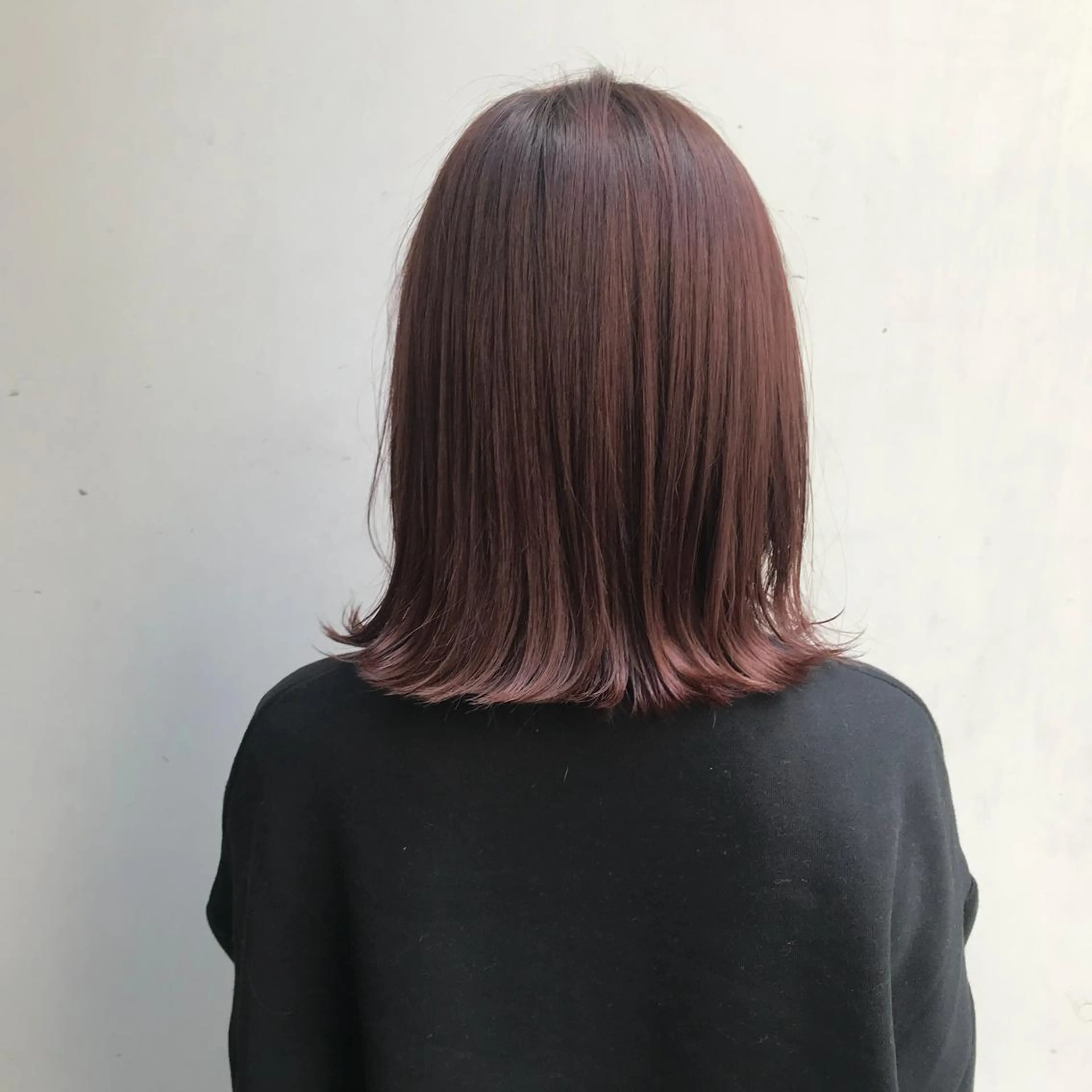 ショート カラー 日々所属・谷 大地のヘアスタイル