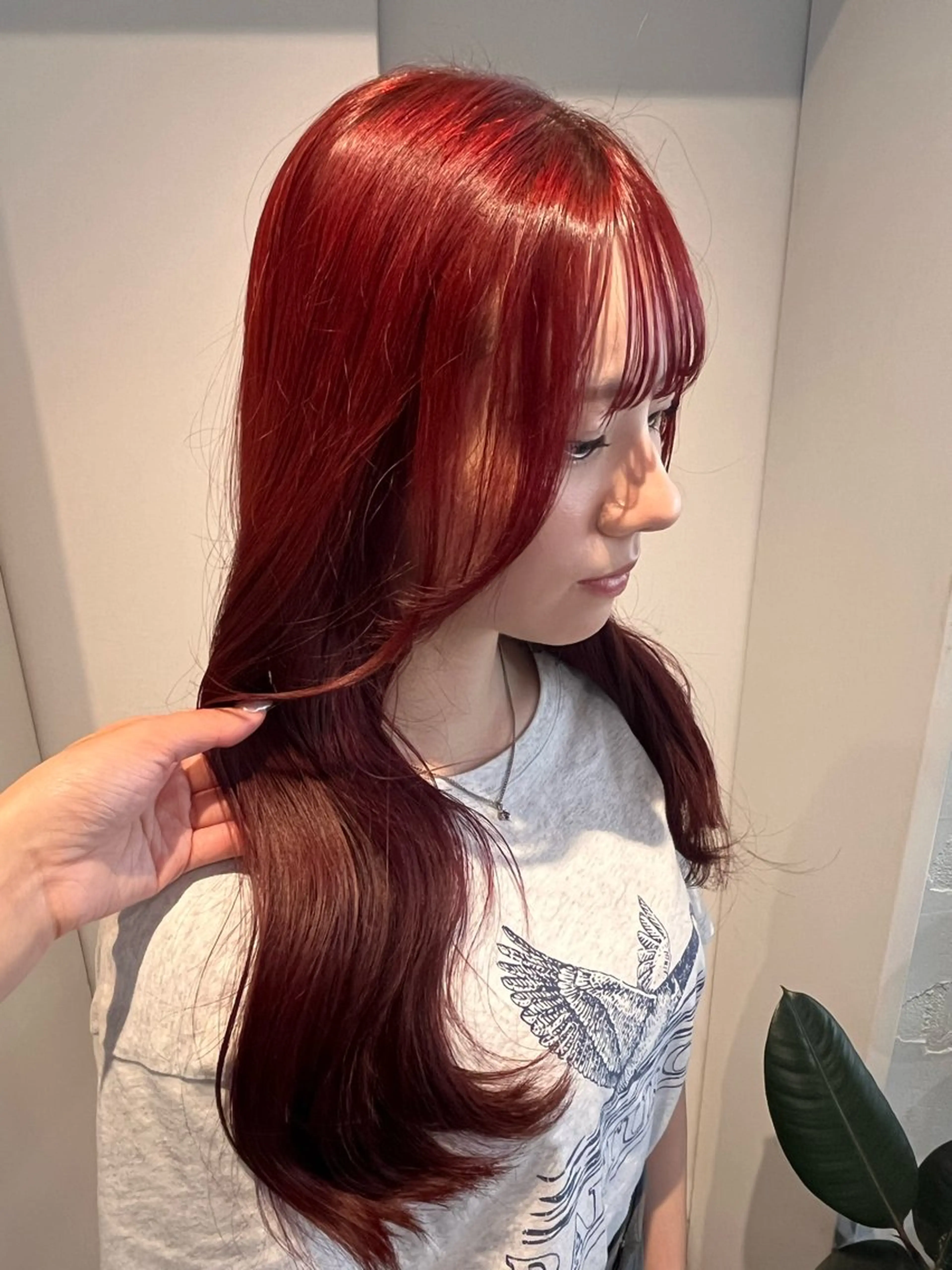 ロング カラー オタク美容師🛍/ 酸性ストレート/艶髪のヘアスタイル