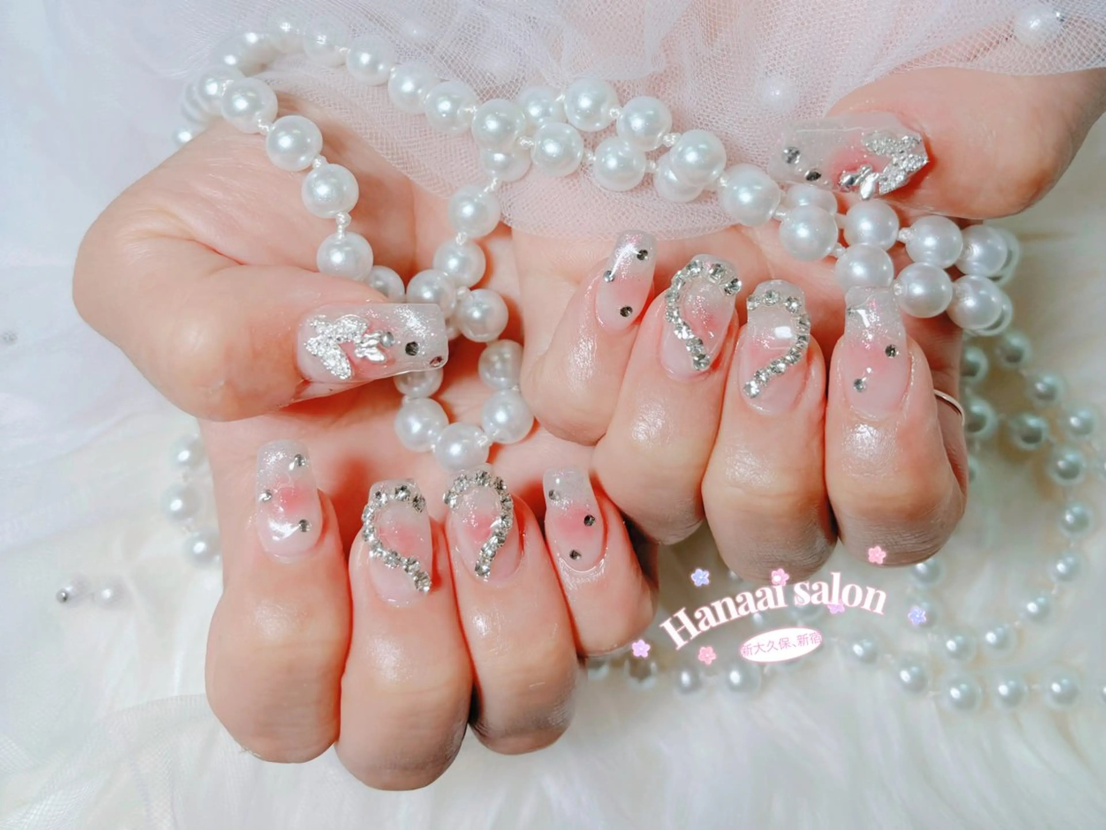 セミロング ハンドネイル Hanaai Salon新宿店のネイルデザイン