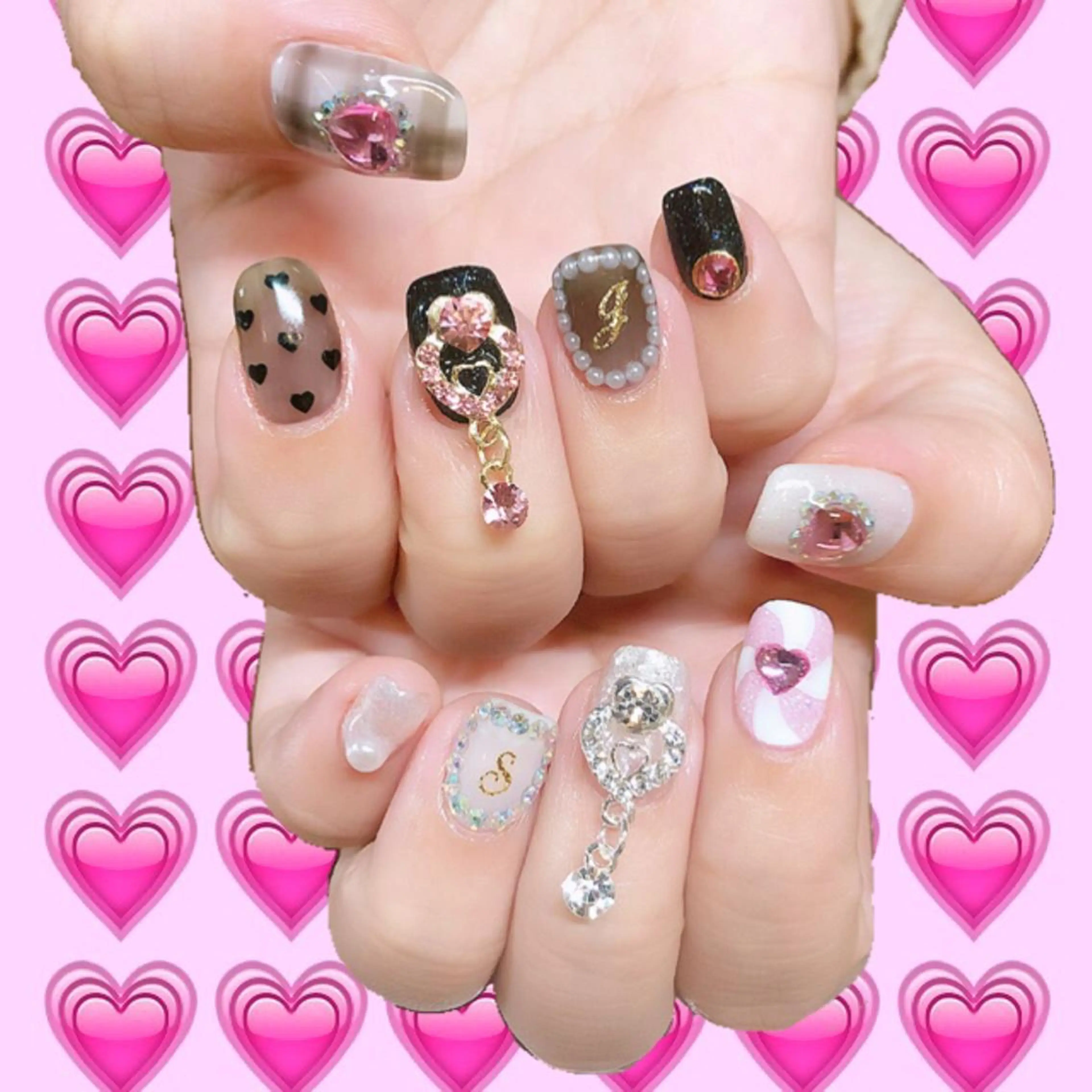 ネイル 持ち込み ハンドネイル フットネイル mi chiのネイルデザイン