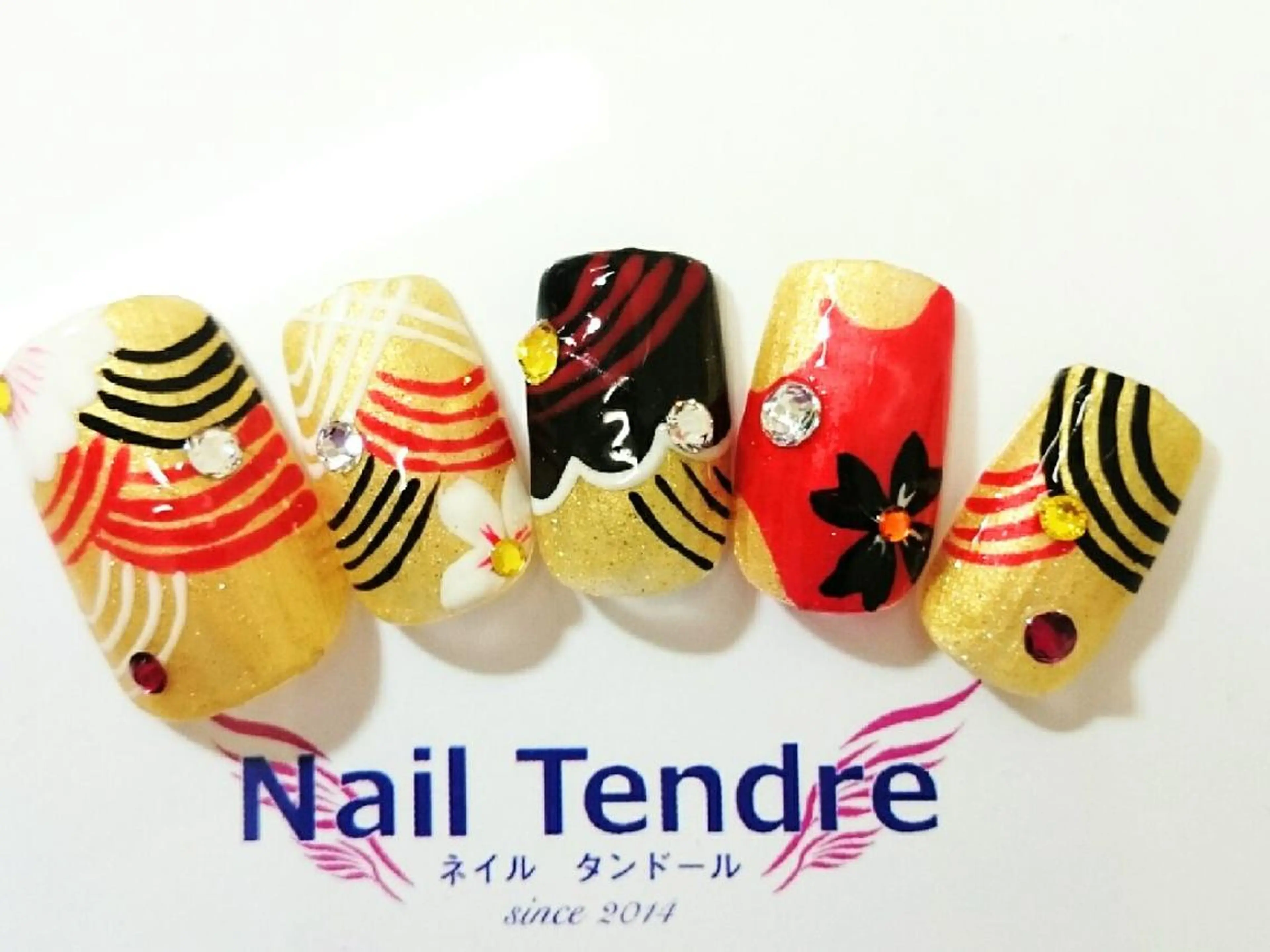 ネイル アートネイル ジェルネイル ソフトジェル ストーンネイル ハンドネイル Nail  Tendreのネイルデザイン