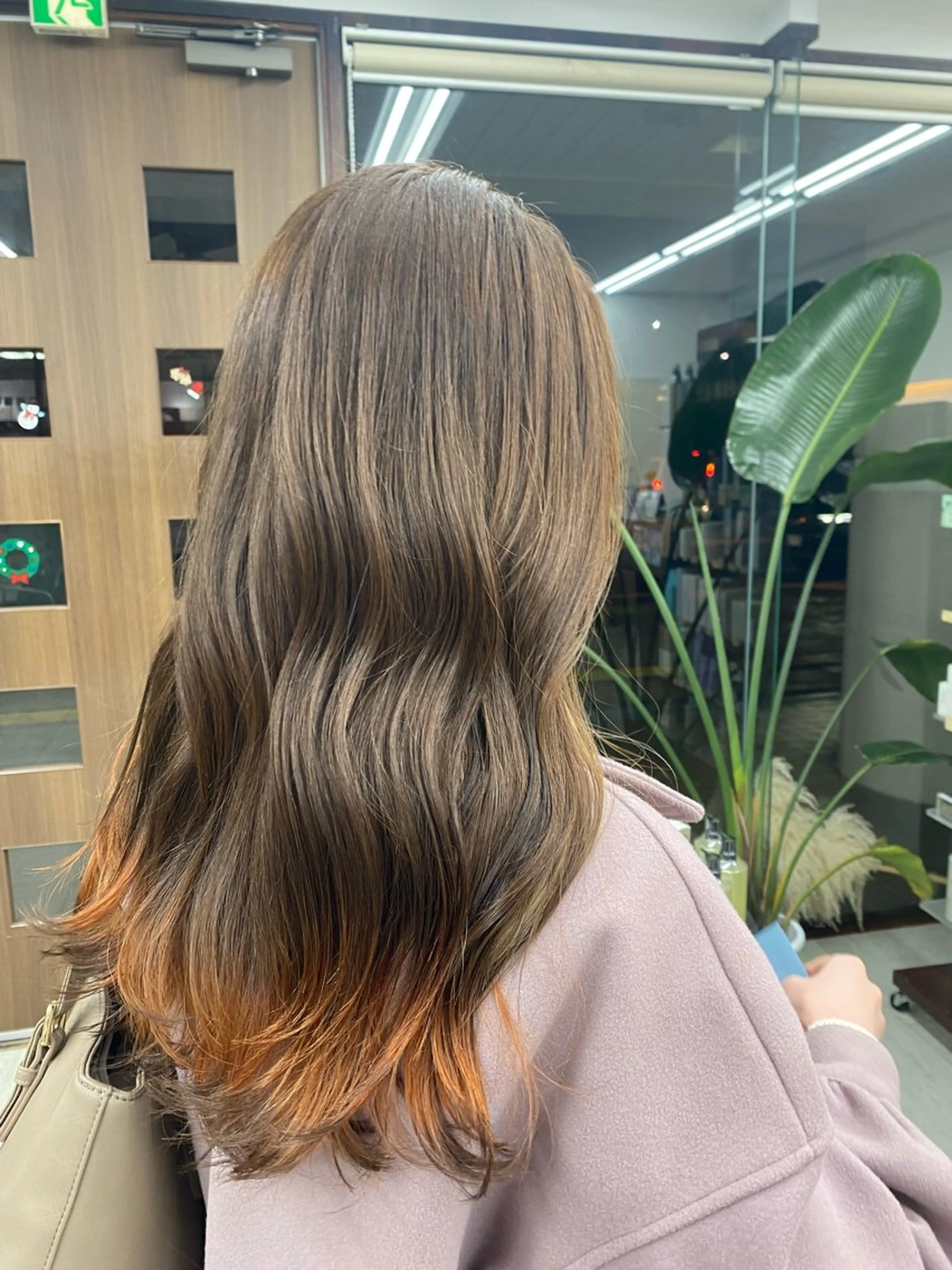 ロング 月野涼風 /レイヤーカットのヘアスタイル