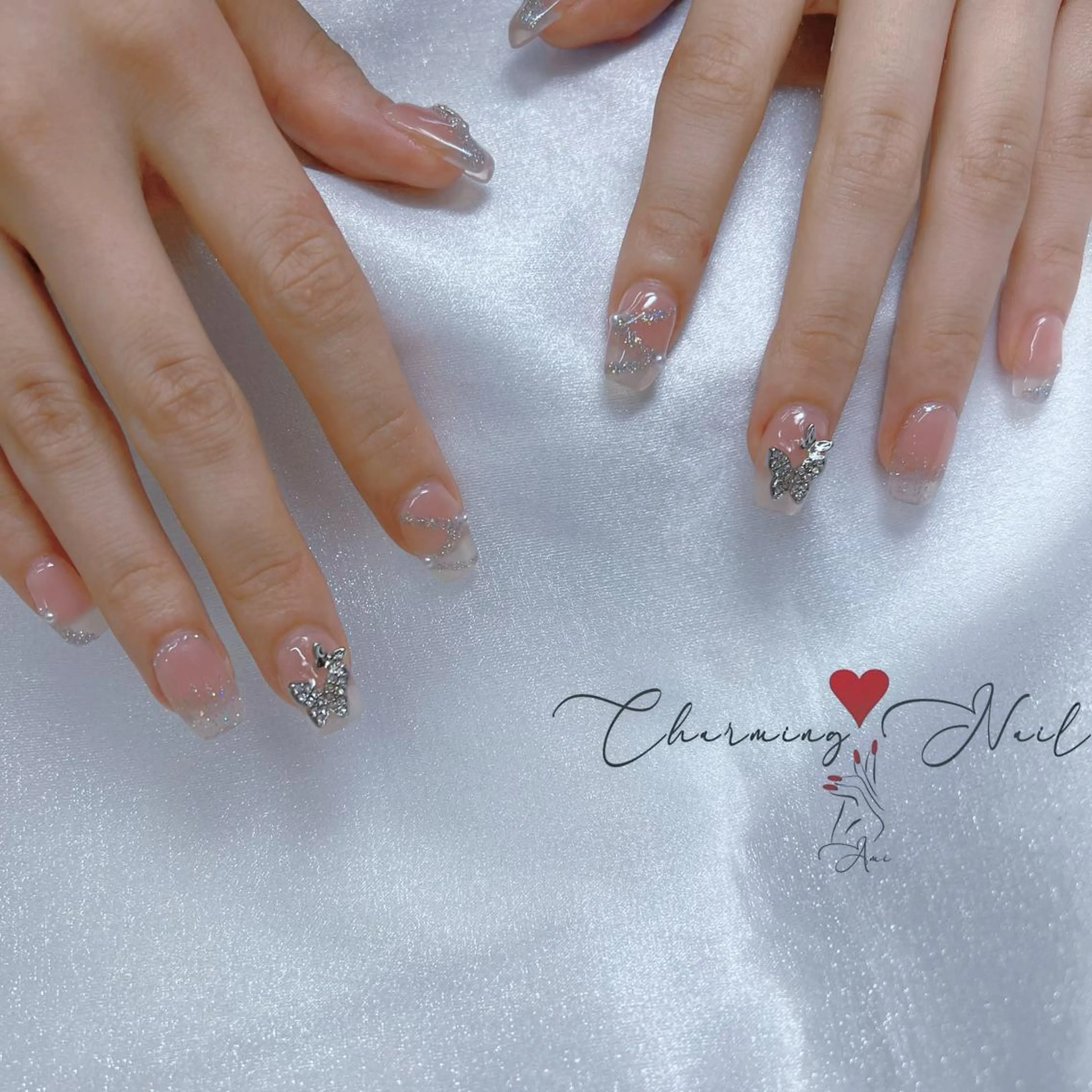 ネイル フラッシュネイル キラキラネイル 韓国ネイル 持ち込み ワンホンネイル Charming❤️Nail所属・Nailist Amiのその他イメージ