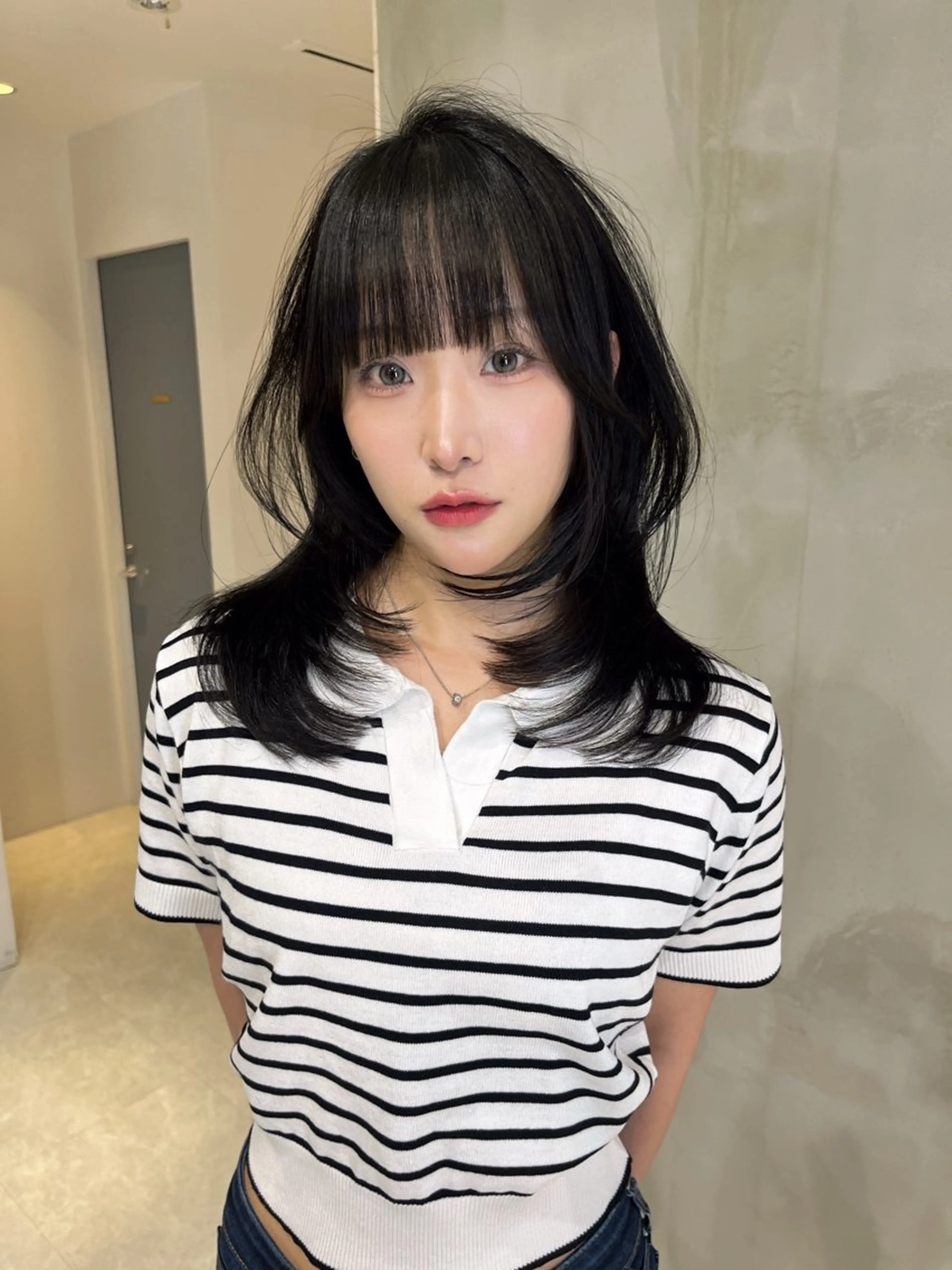 ミディアム カット ヘアカラー トリートメント 海野翔吾🇨🇳 ワンホンレイヤーのヘアスタイル