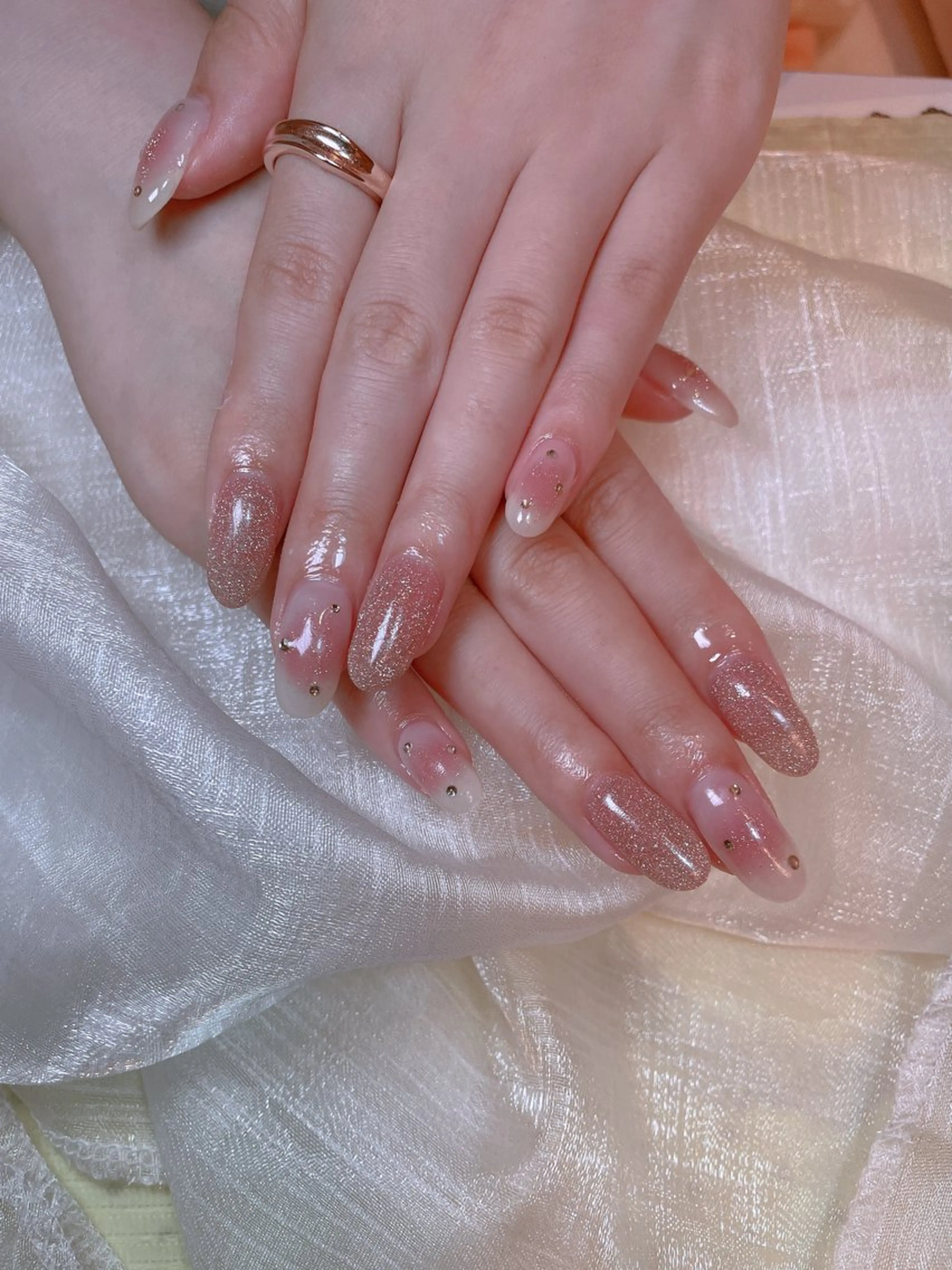 ネイル ラメ(グリッター) ストーンネイル 恵比寿 The Nailのネイルデザイン