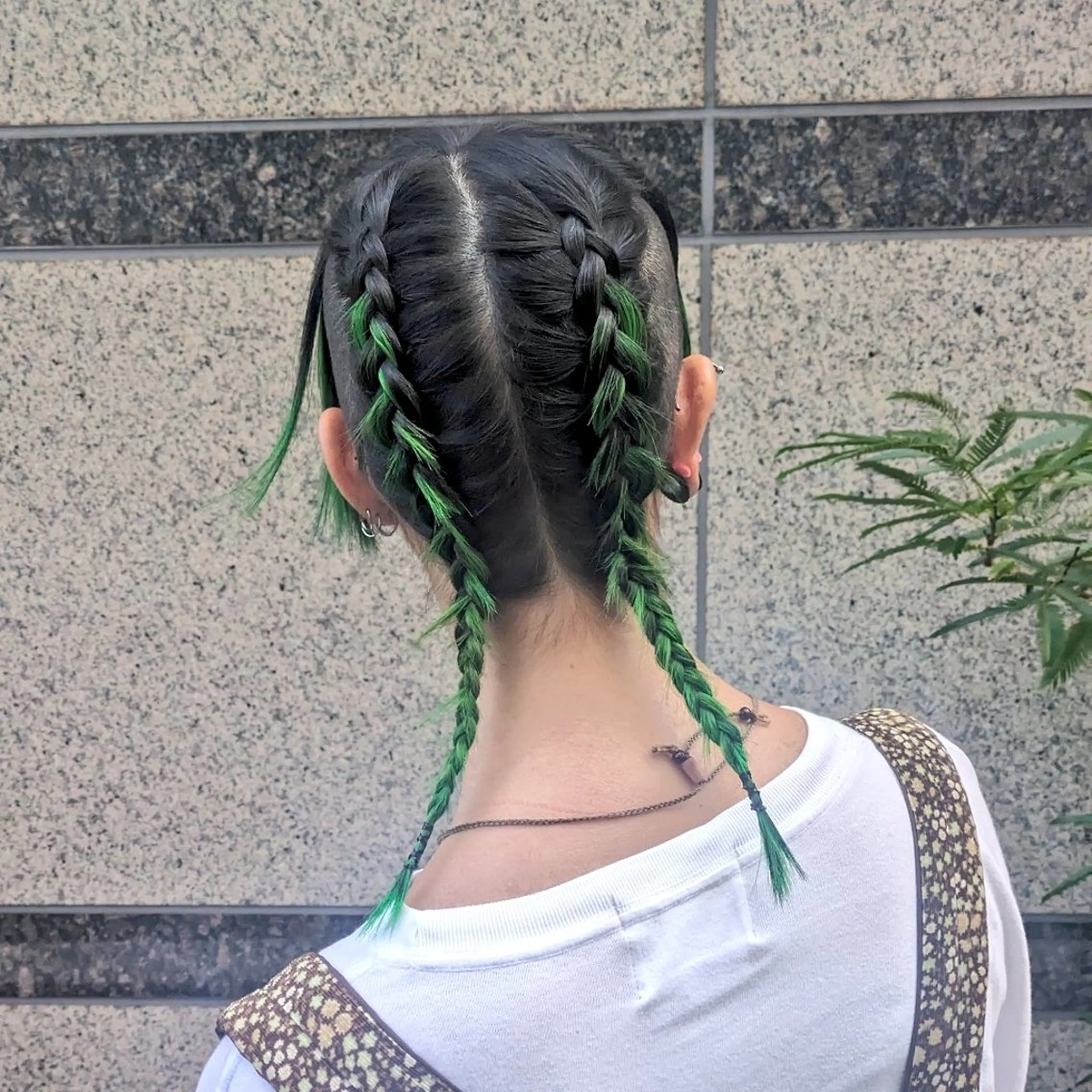 ミディアム カラー ヘアアレンジ カット ヘアカラー トリートメント fuwat所属・秋葉原でカラーする なら🐉ちぇーたんのヘアスタイル