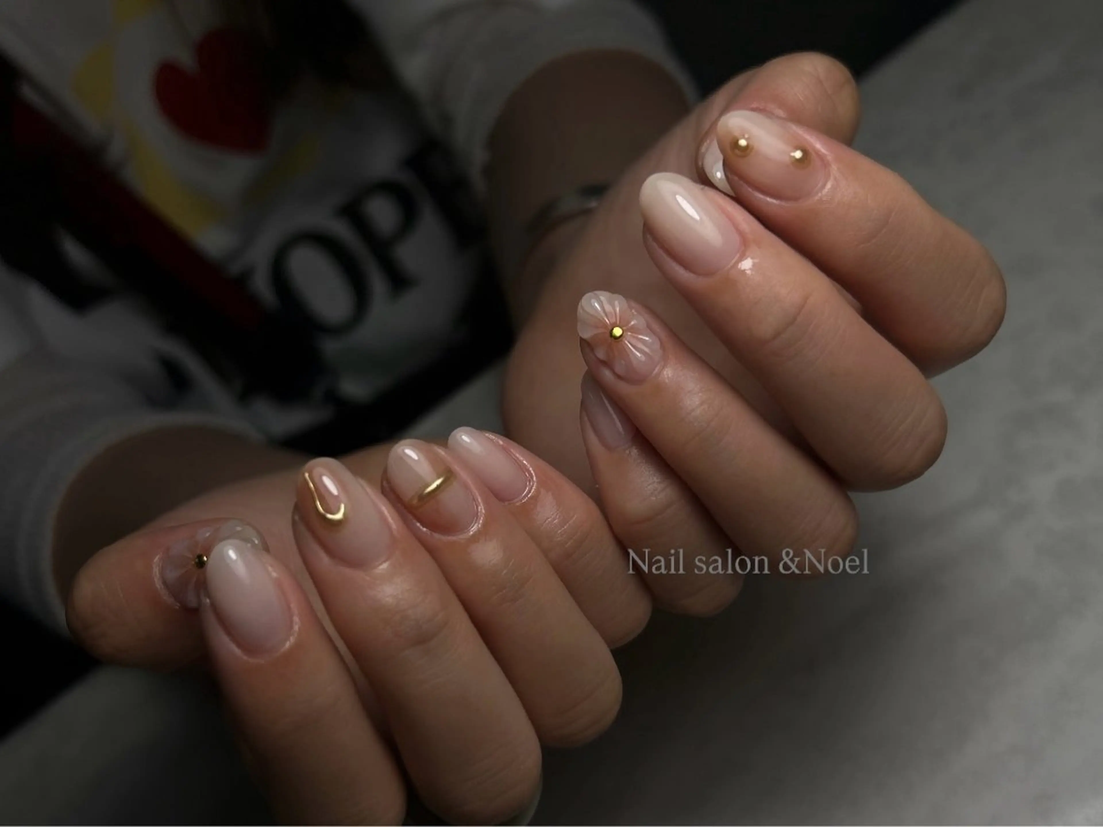 ネイル ハンドネイル Nailsalon  &Noel所属・もも 🍑のネイルデザイン