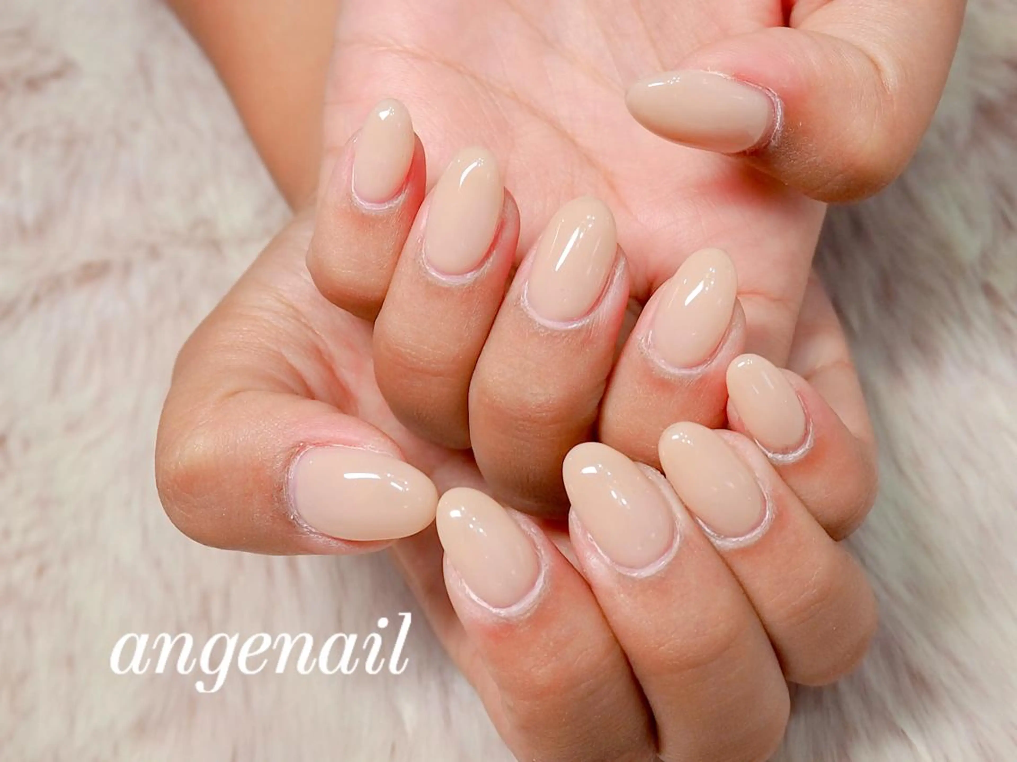 ネイル ハンドネイル オーナーネイリスト MAKIのネイルデザイン