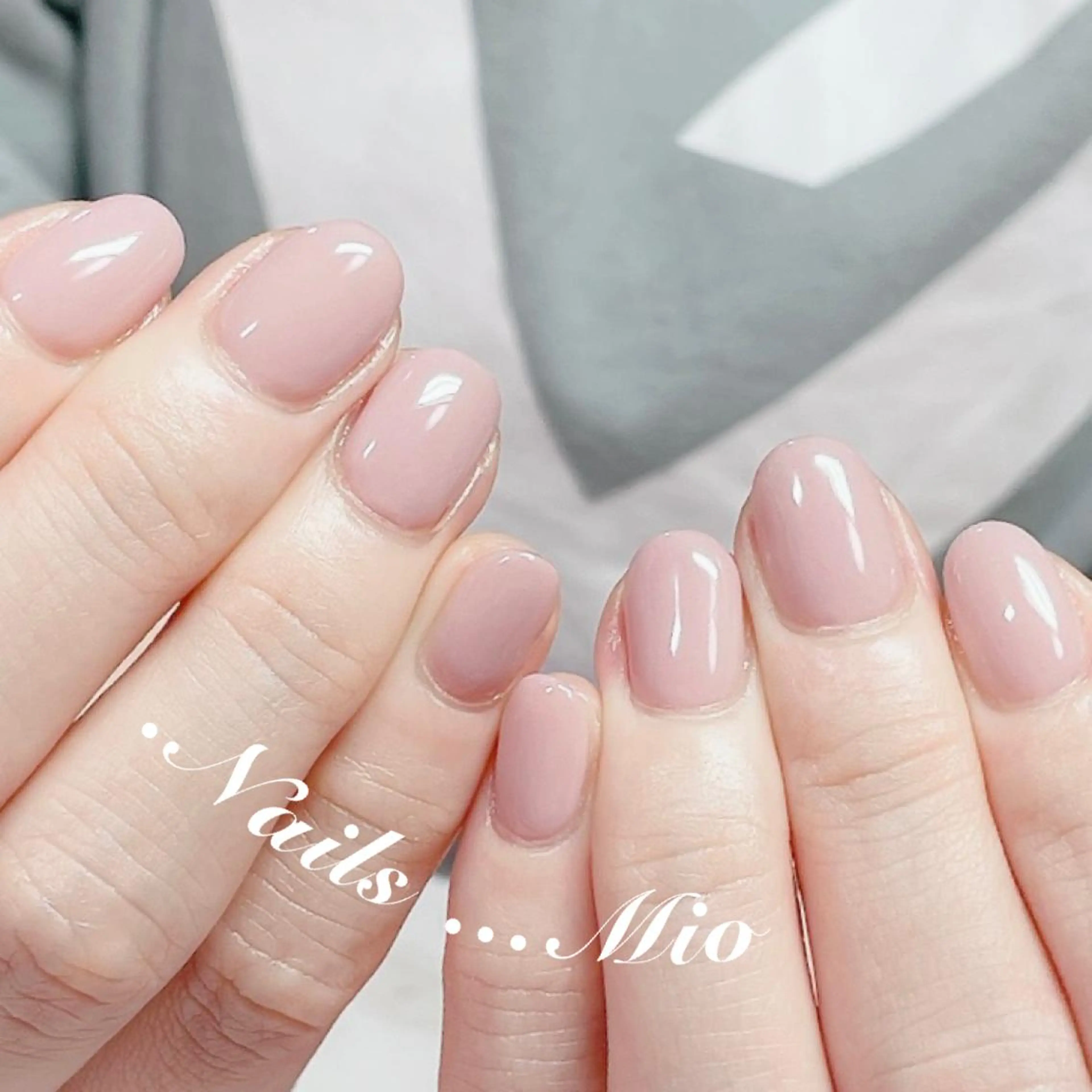 ネイル ジェルネイル ワンカラーネイル .Nails Mio 赤羽西ネイルサロンのネイルデザイン