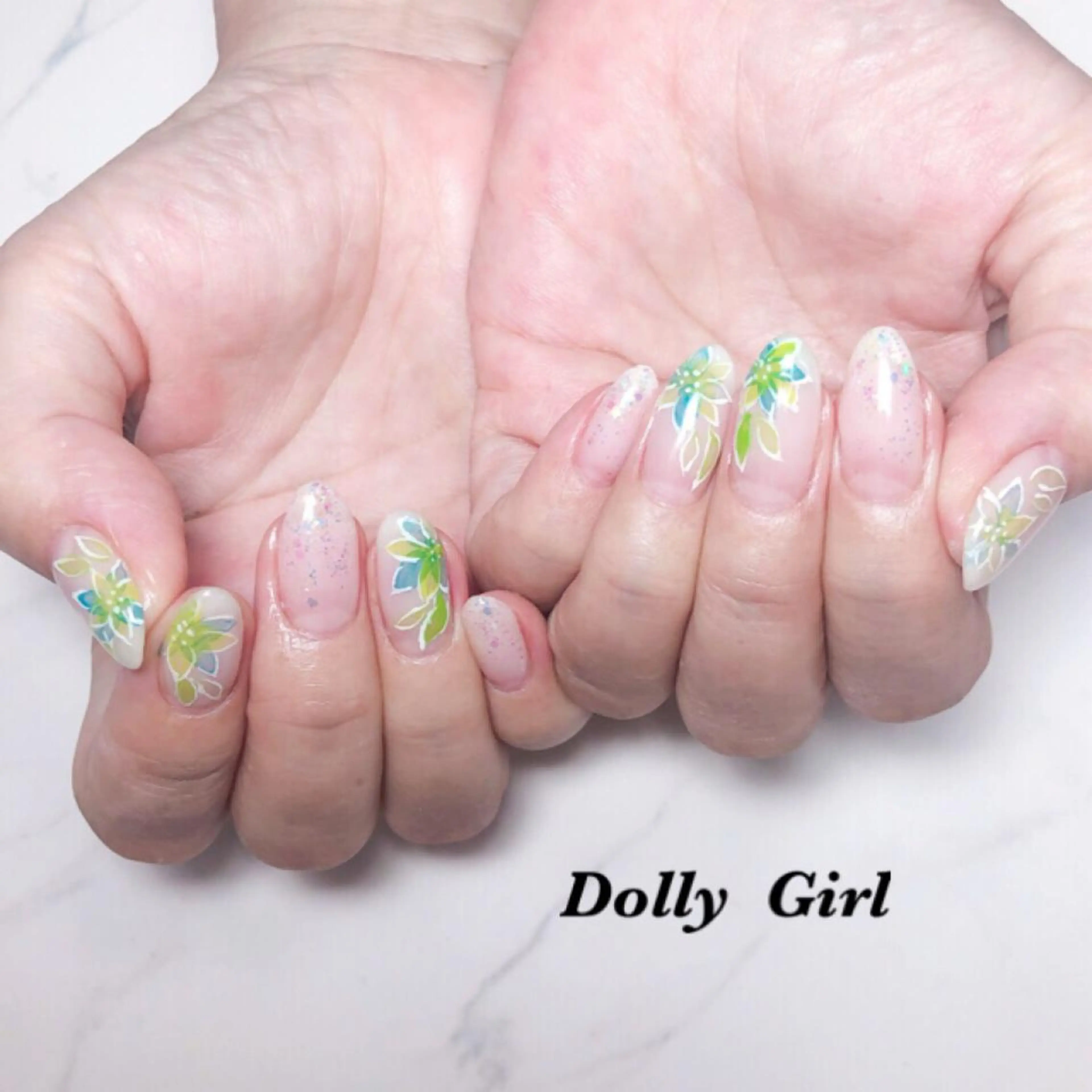 ネイル 個室ネイルサロンDolly Girl〜ドーリーガール〜所属・DollyGirl KYOKOのネイルデザイン