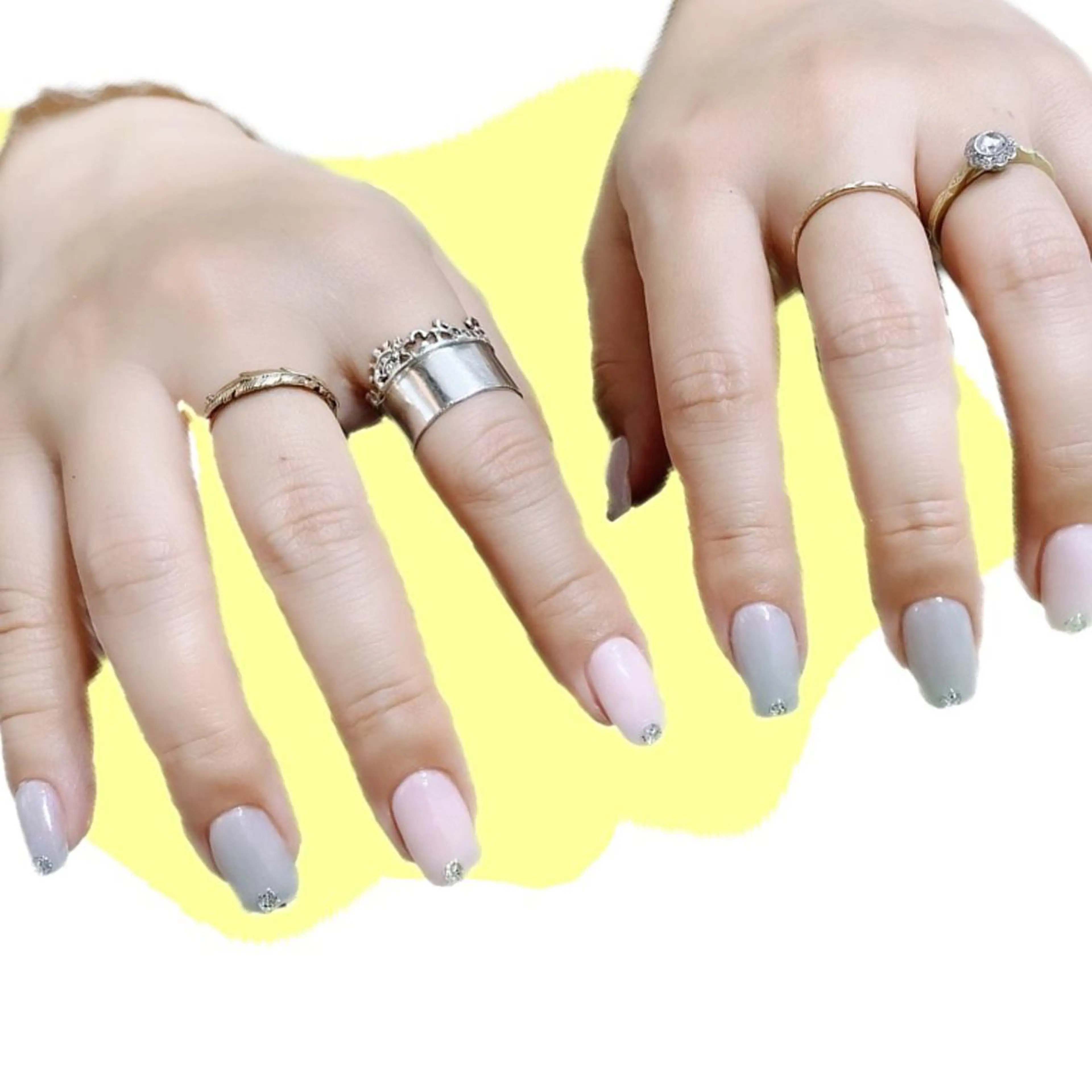 ネイル オーロラネイル 桜ネイル 氷ネイル・うるうるネイル 韓国ネイル マグネットネイル ハンドネイル VOLLMOND nailのネイルデザイン