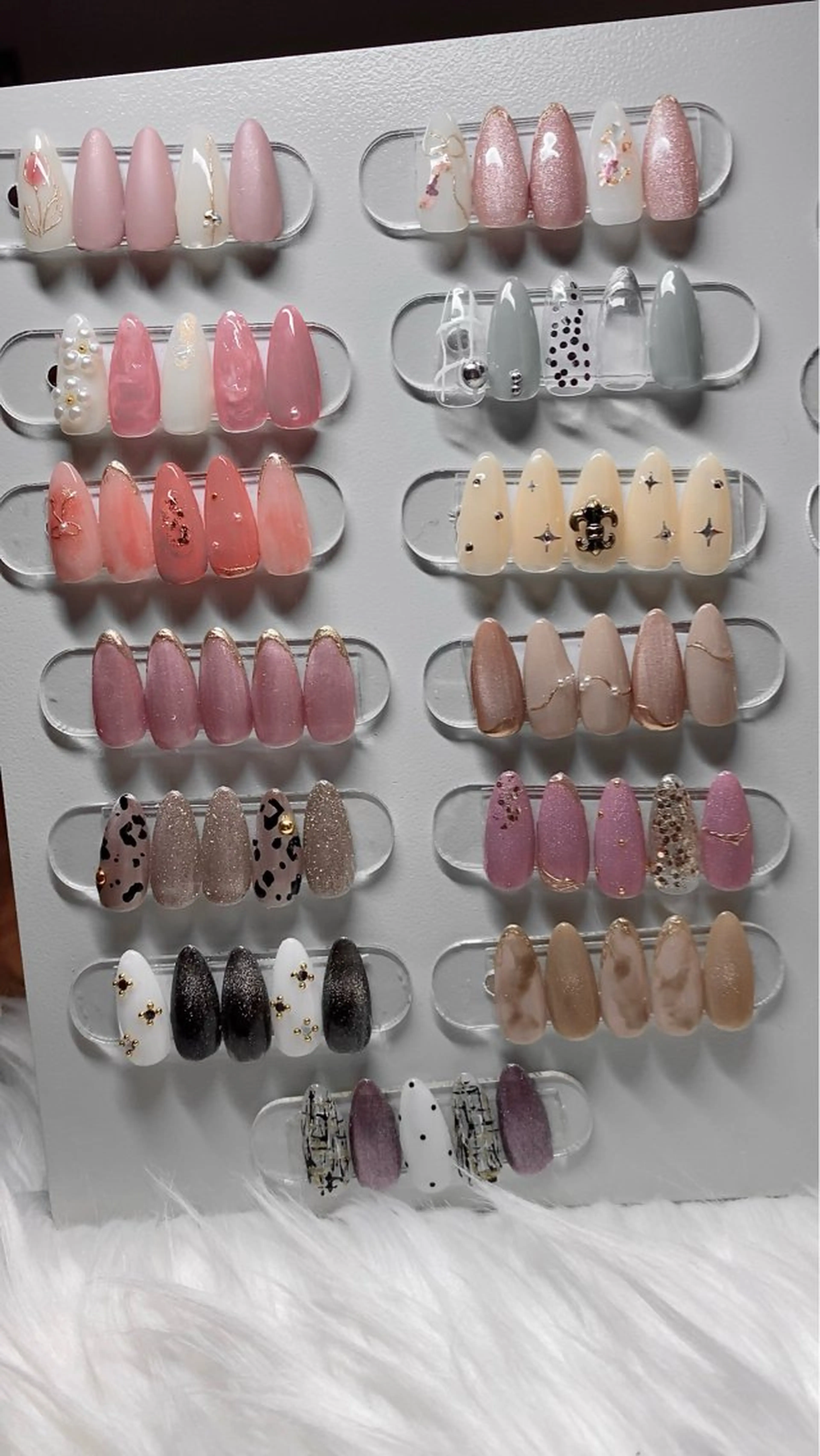 ネイル ハンドネイル nail room Perleのネイルデザイン