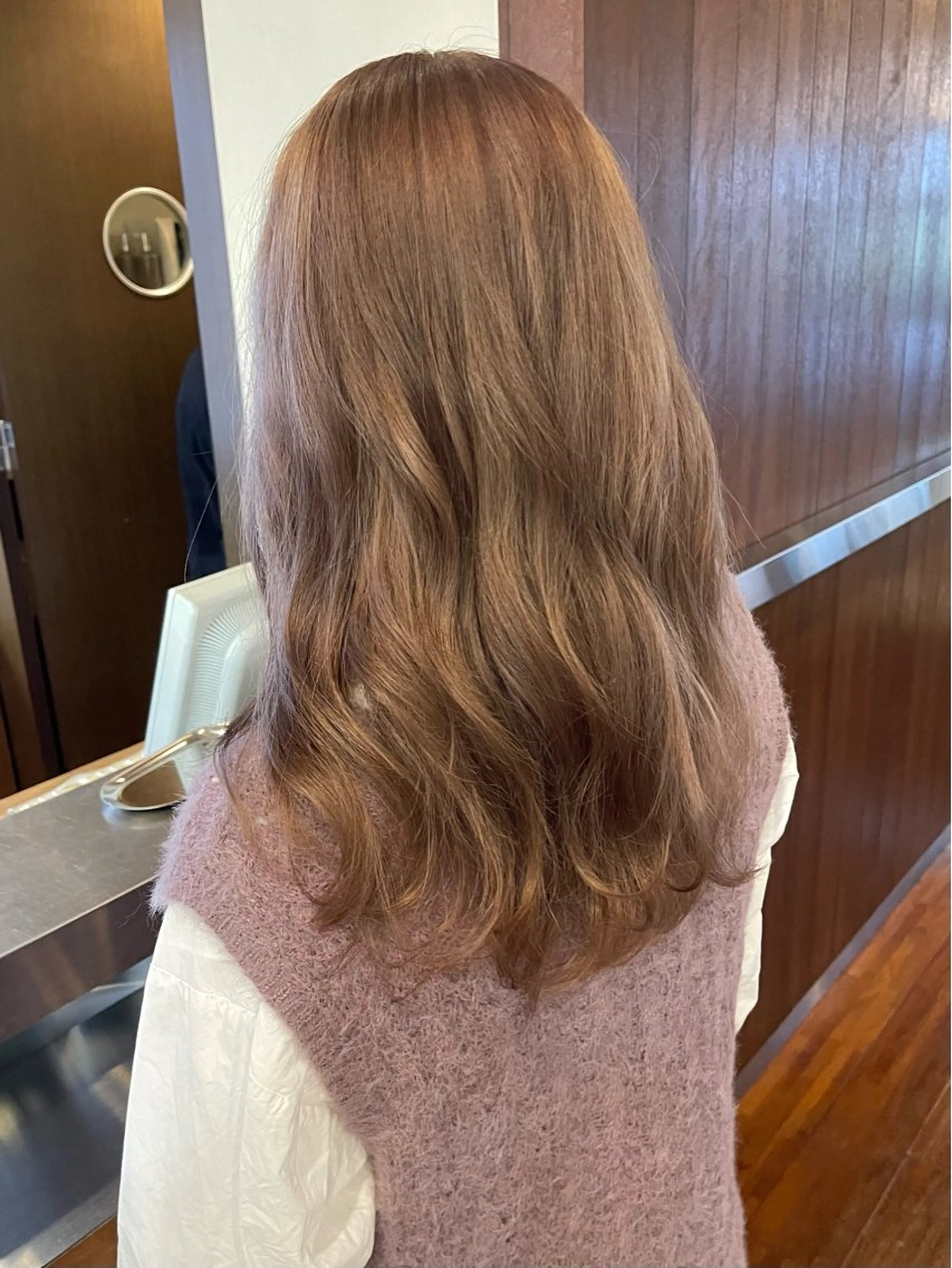 ミディアム カラー ベージュカラー クリスマス カット ヘアカラー トリートメント 髪質改善ｶﾗｰ ｹｱﾌﾞﾘｰﾁ/ﾀﾑのヘアスタイル