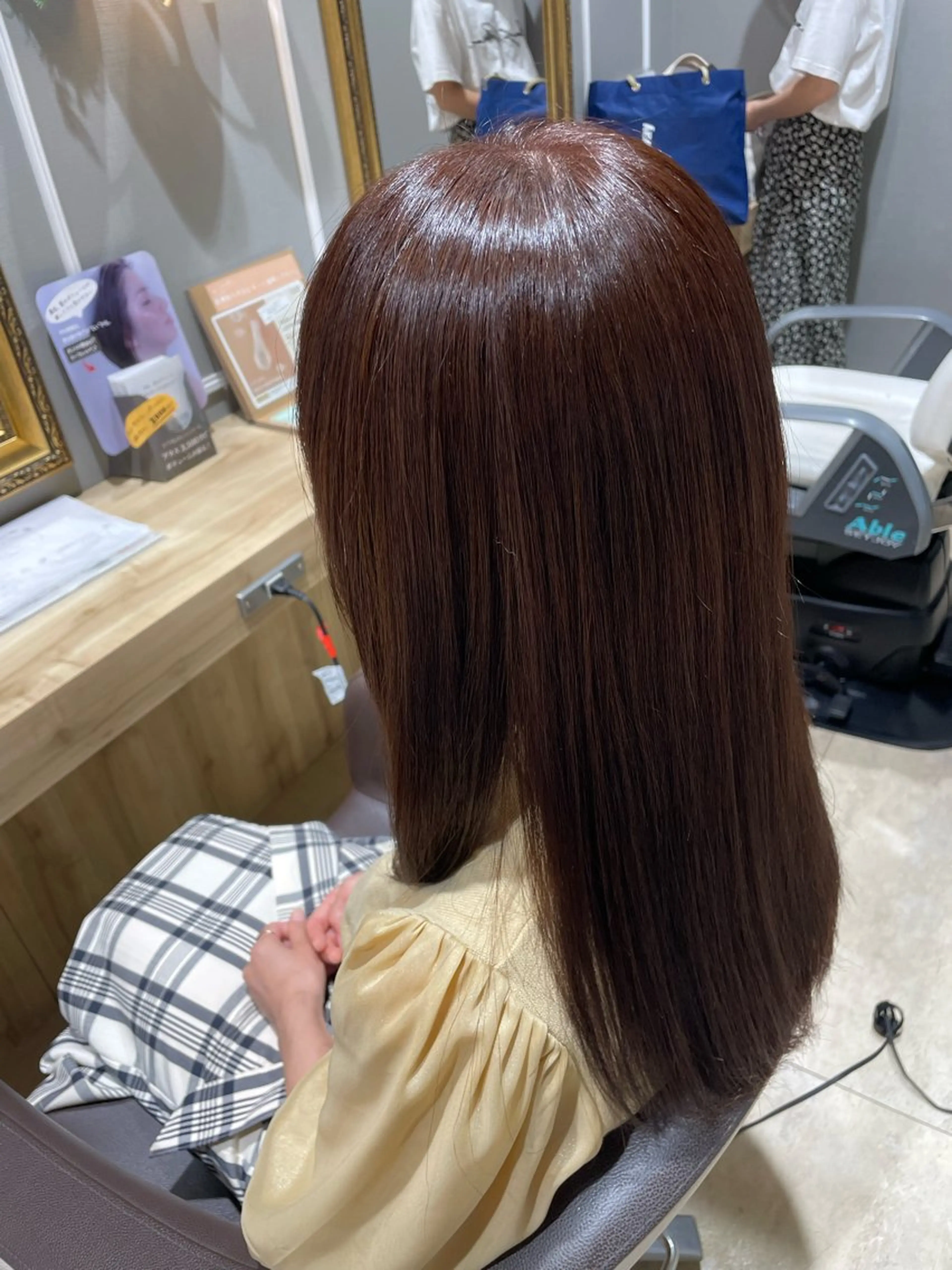 ミディアム カラー 【アクイール】やまだ みなのヘアスタイル