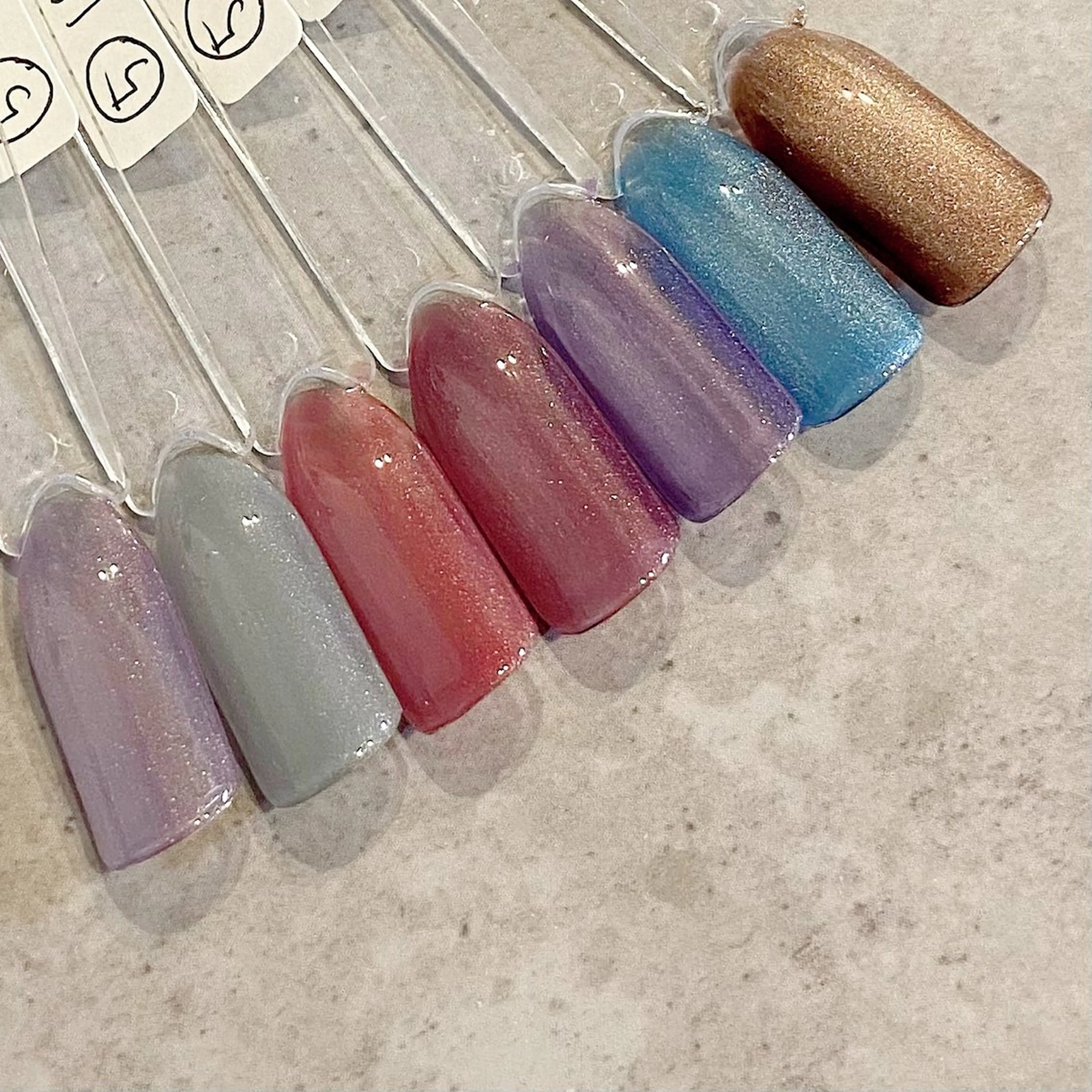 ネイル マグネットネイル 💅fleur Ayumiのネイルデザイン