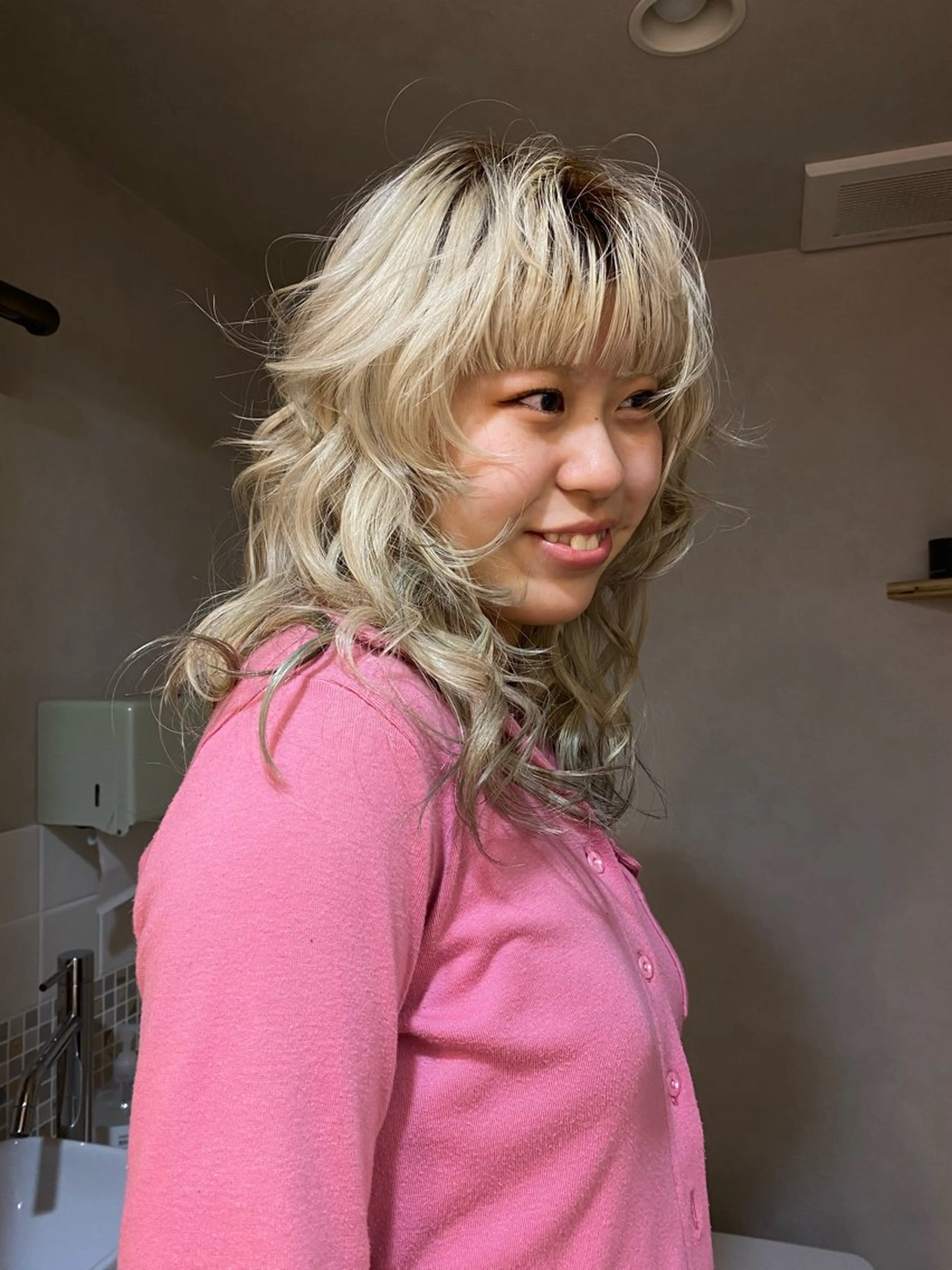 セミロング ヘアアレンジ iroha/ n.w.h🎀のヘアスタイル