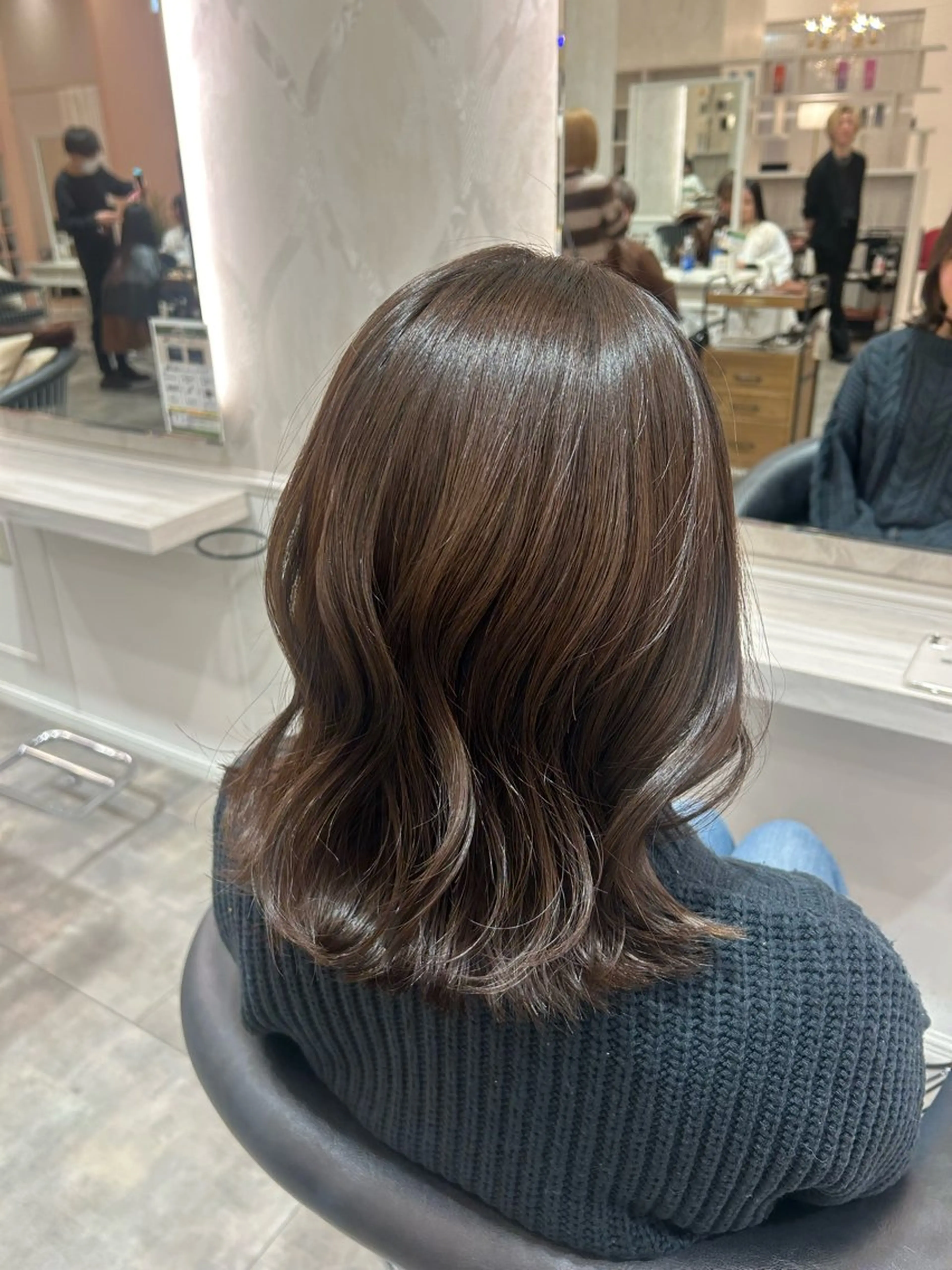 ミディアム ヘアカラー LaBless あべのキューズモール所属・ヘアセット/艶カラー /まつげパーマ/りおのマツエク・マツパデザイン