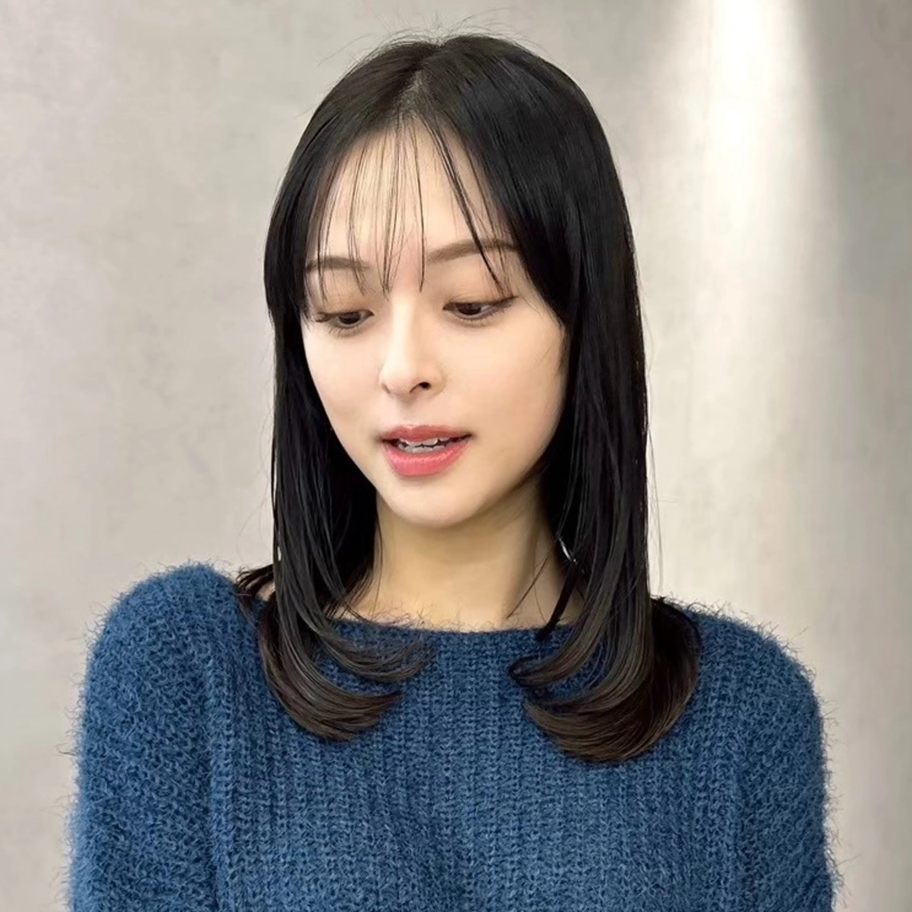 ミディアム カラー ヘアアレンジ カット ヘアカラー トリートメント ボブ|韓国|美髪矯正 |amika🌙のヘアスタイル