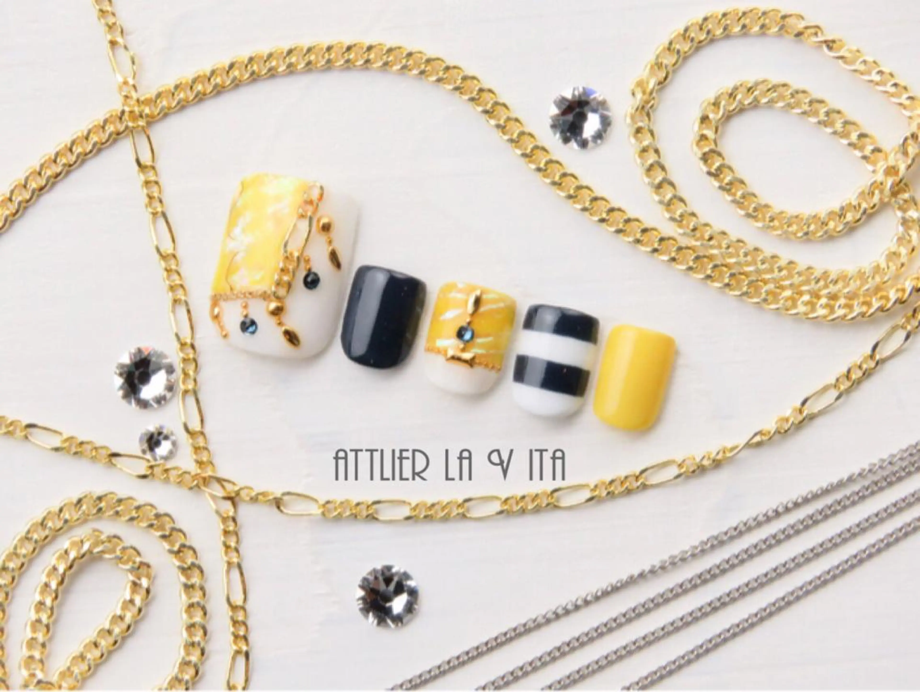 ネイル フットネイル atelier la vita所属・lavita. mimuraのネイルデザイン