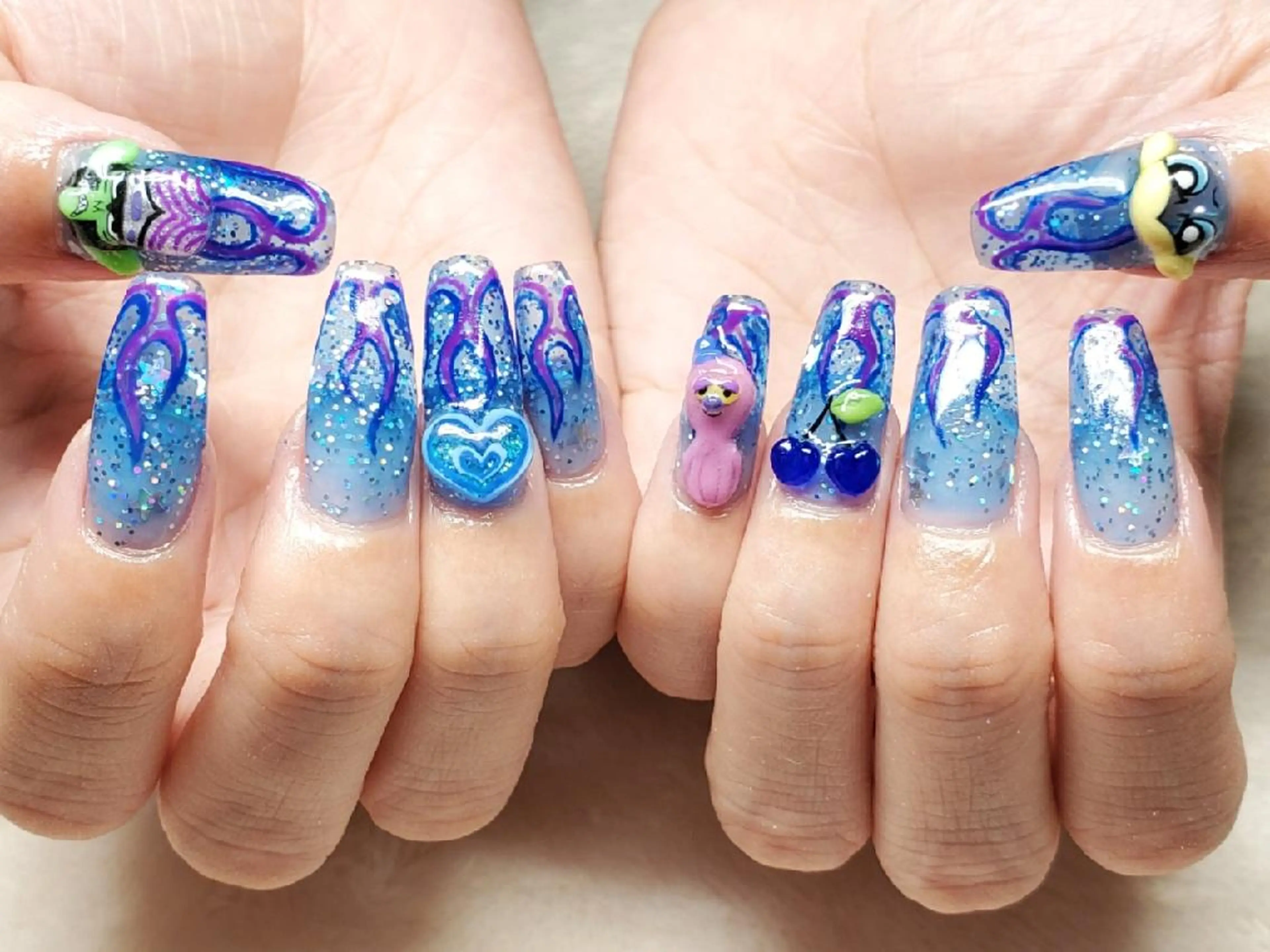 ネイル おで@ oderi_nailのネイルデザイン