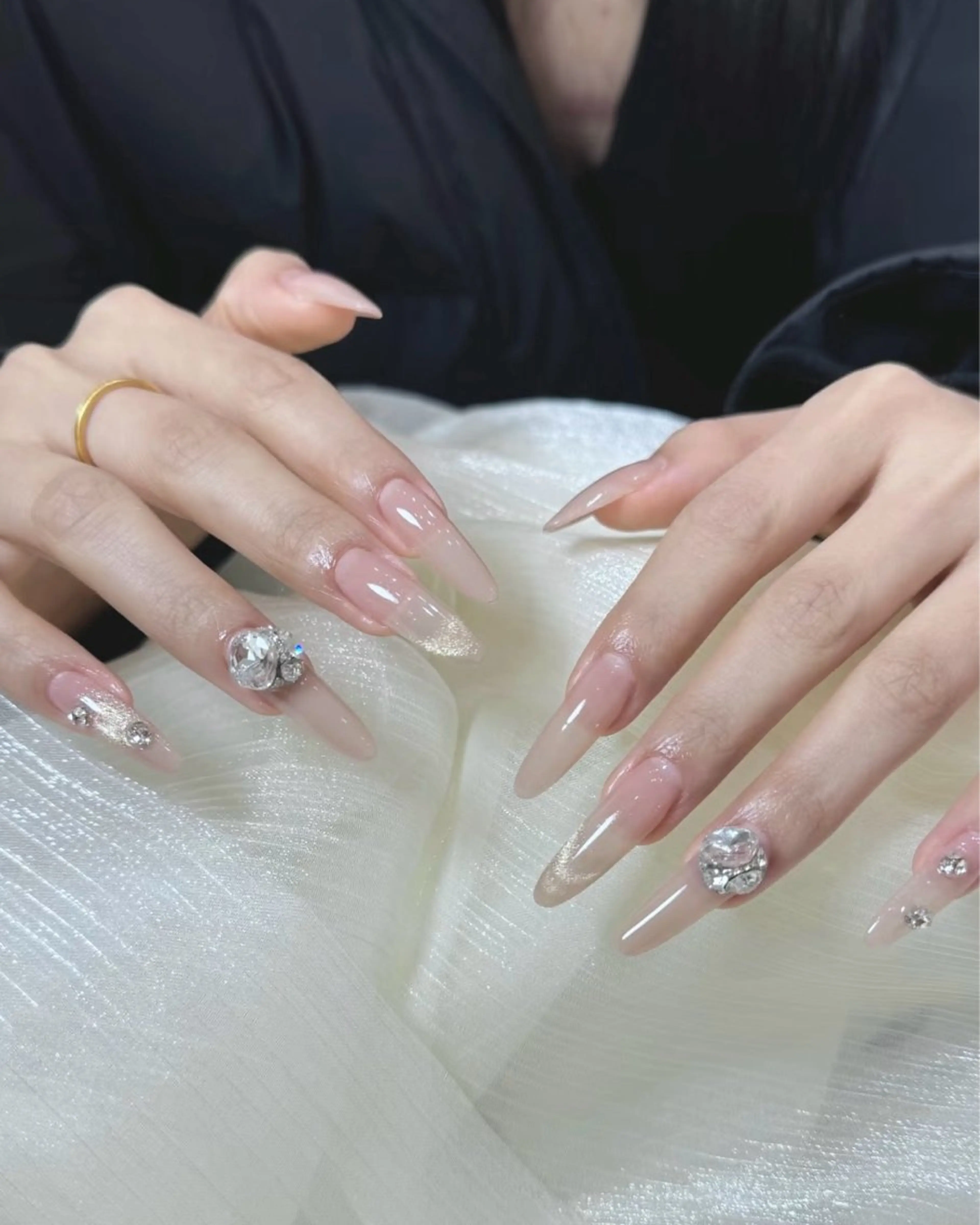 ネイル フレンチネイル 韓国ネイル マグネットネイル ミラーネイル 持ち込み ハンドネイル Speraネイル 大宮店🎀のネイルデザイン